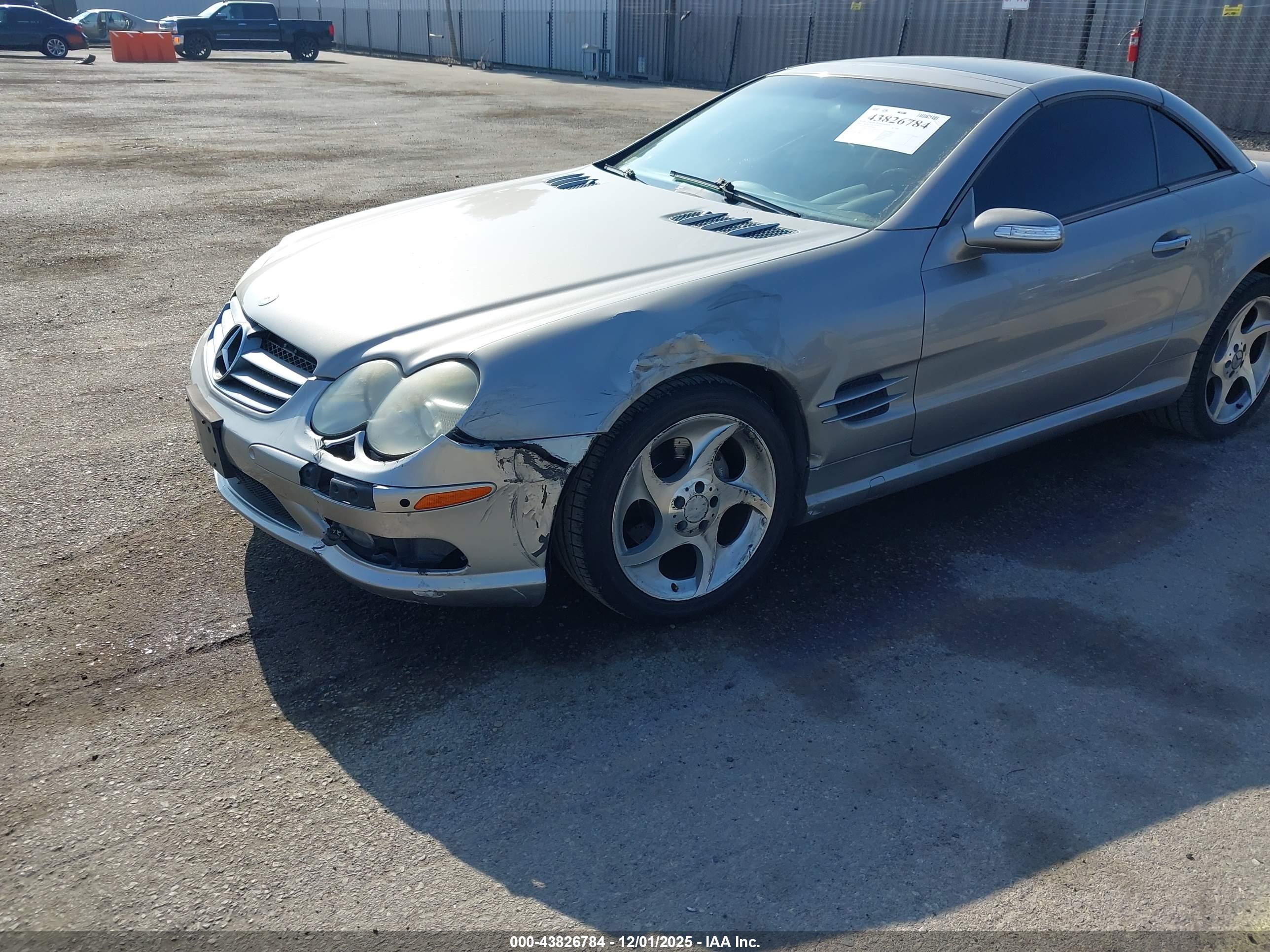 MERCEDES-BENZ SL image 6
