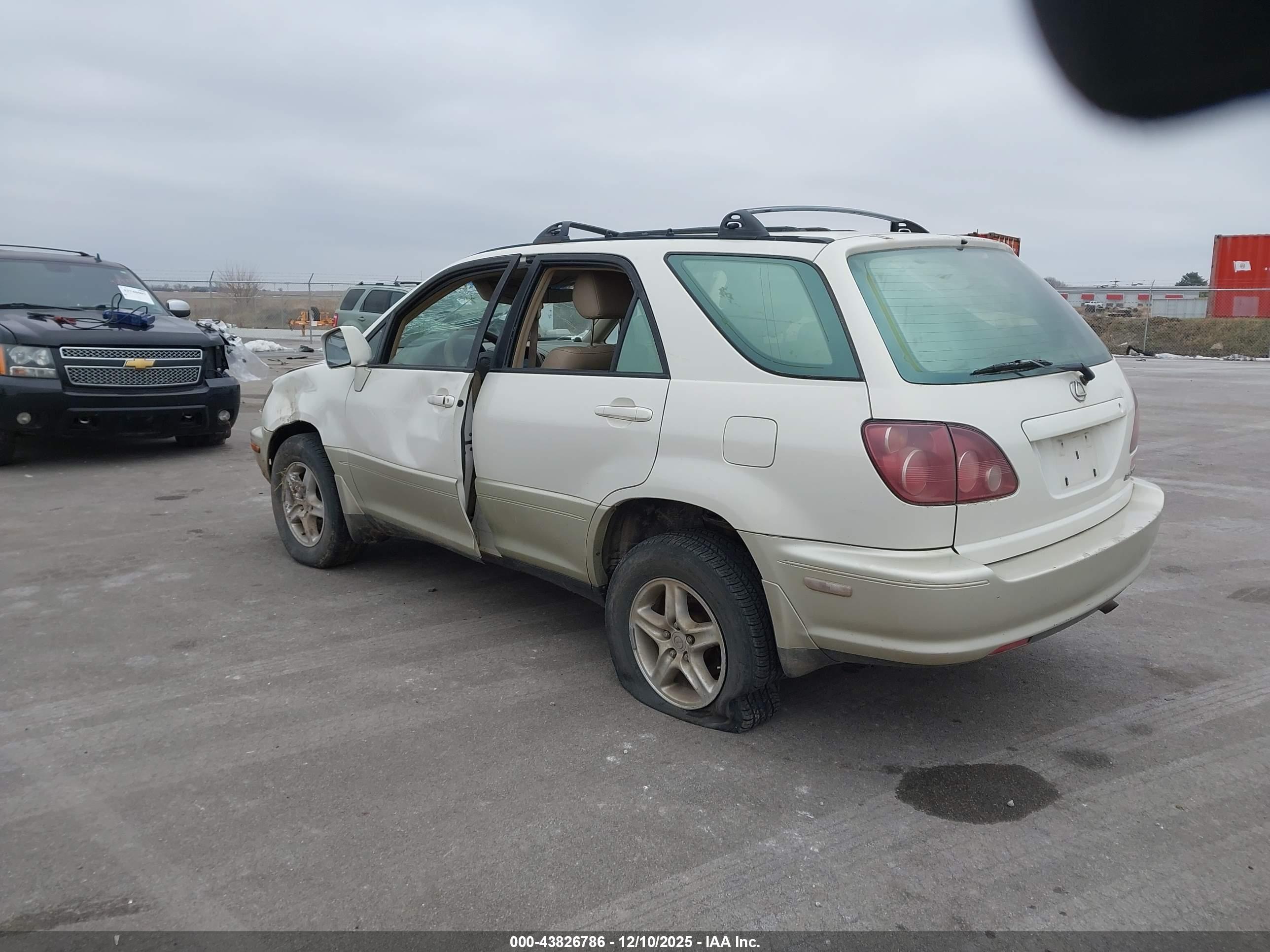 LEXUS RX image 3