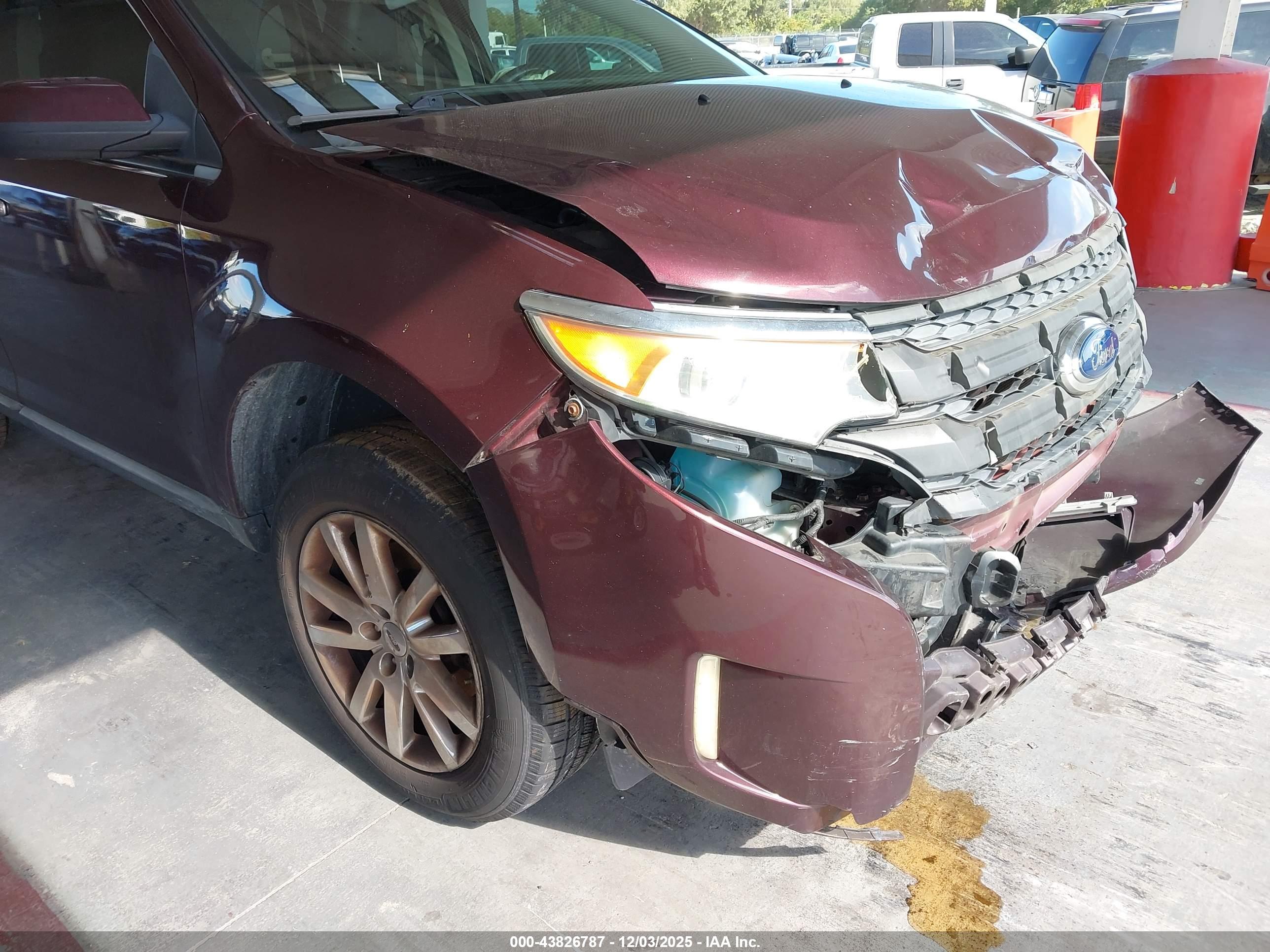 FORD EDGE image 6