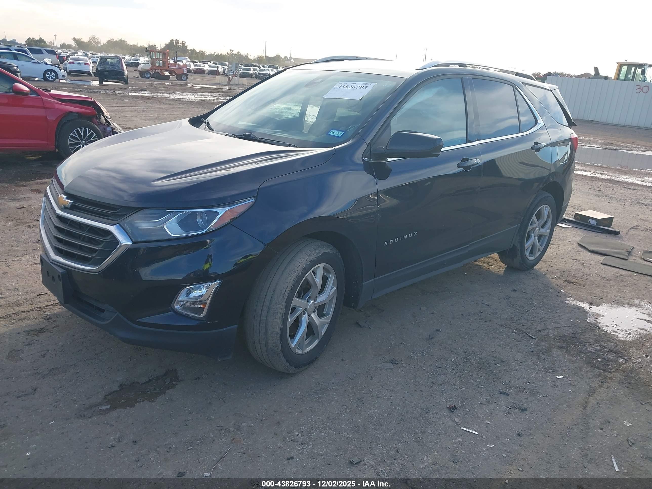 CHEVROLET EQUINOX image 2