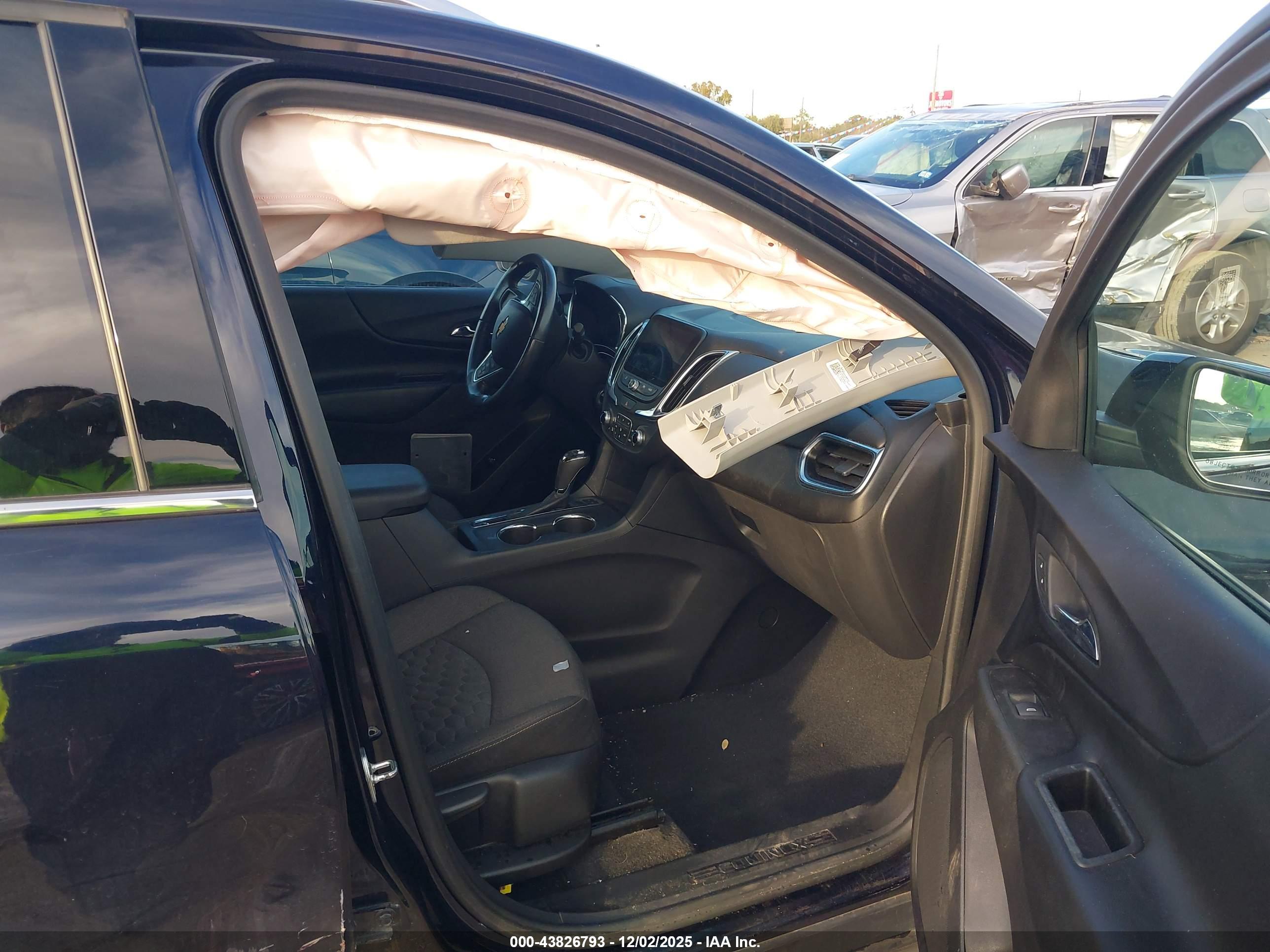 CHEVROLET EQUINOX image 5
