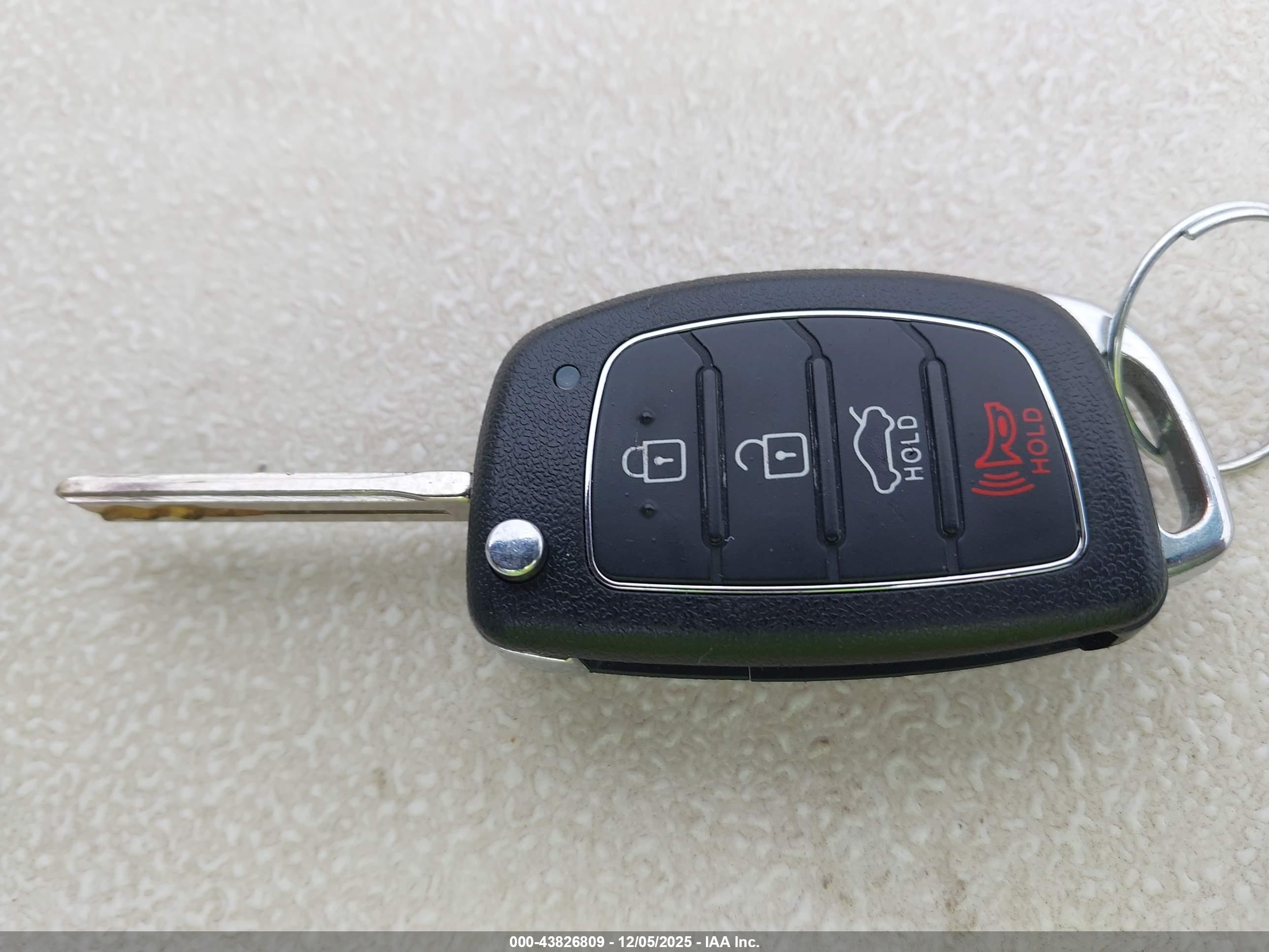 HYUNDAI SONATA image 11
