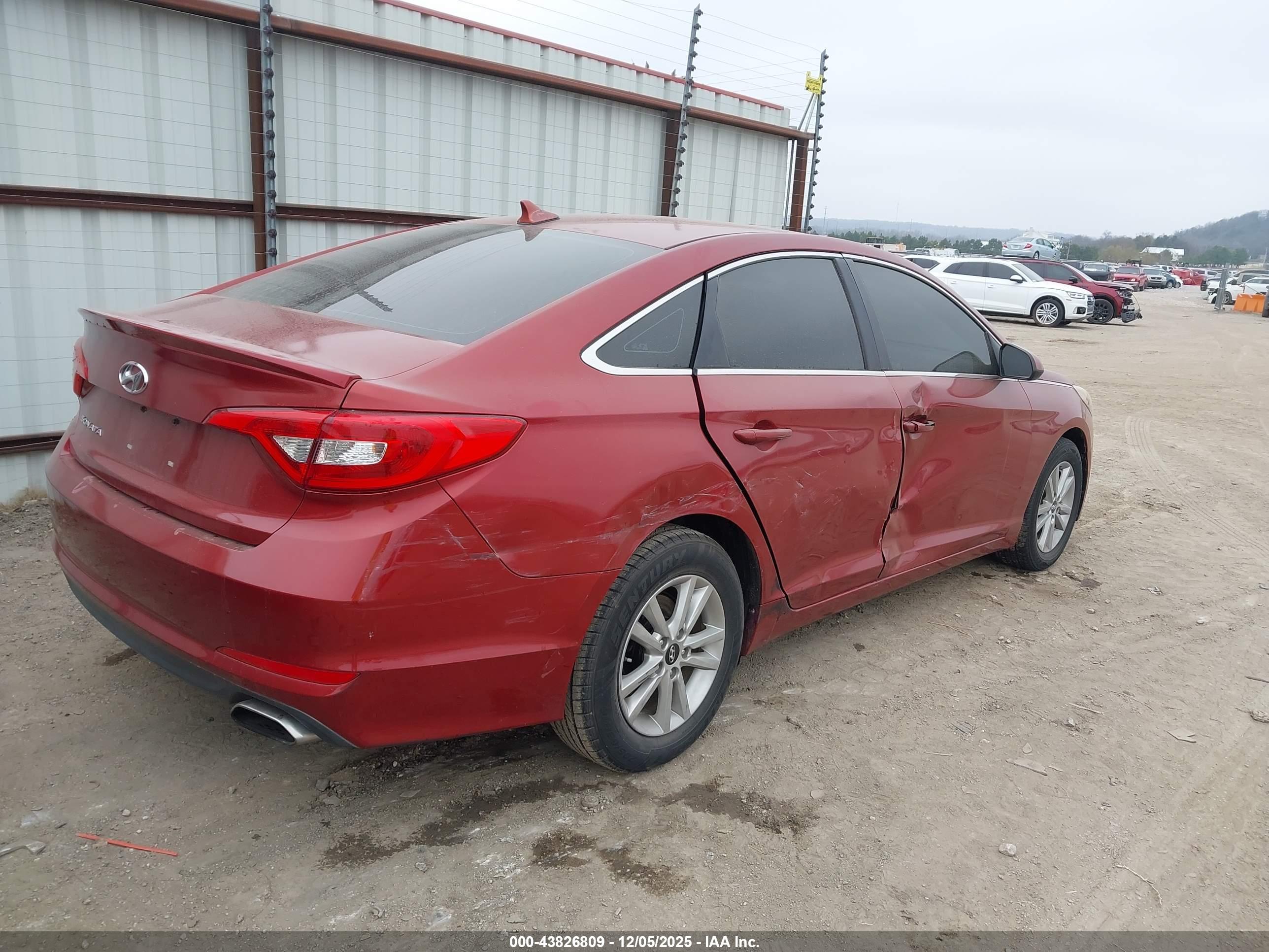 HYUNDAI SONATA image 4