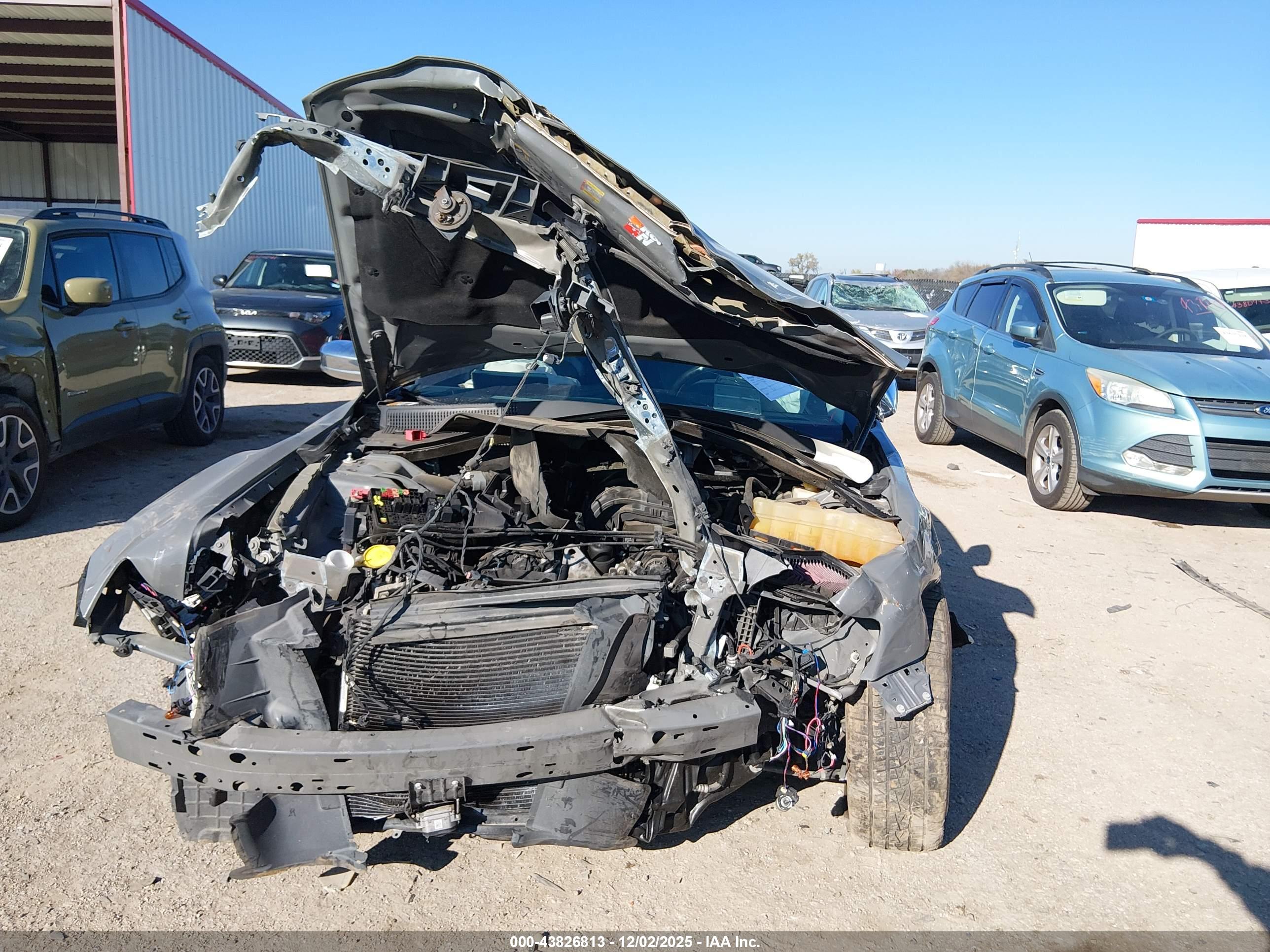 CHRYSLER 300 image 6