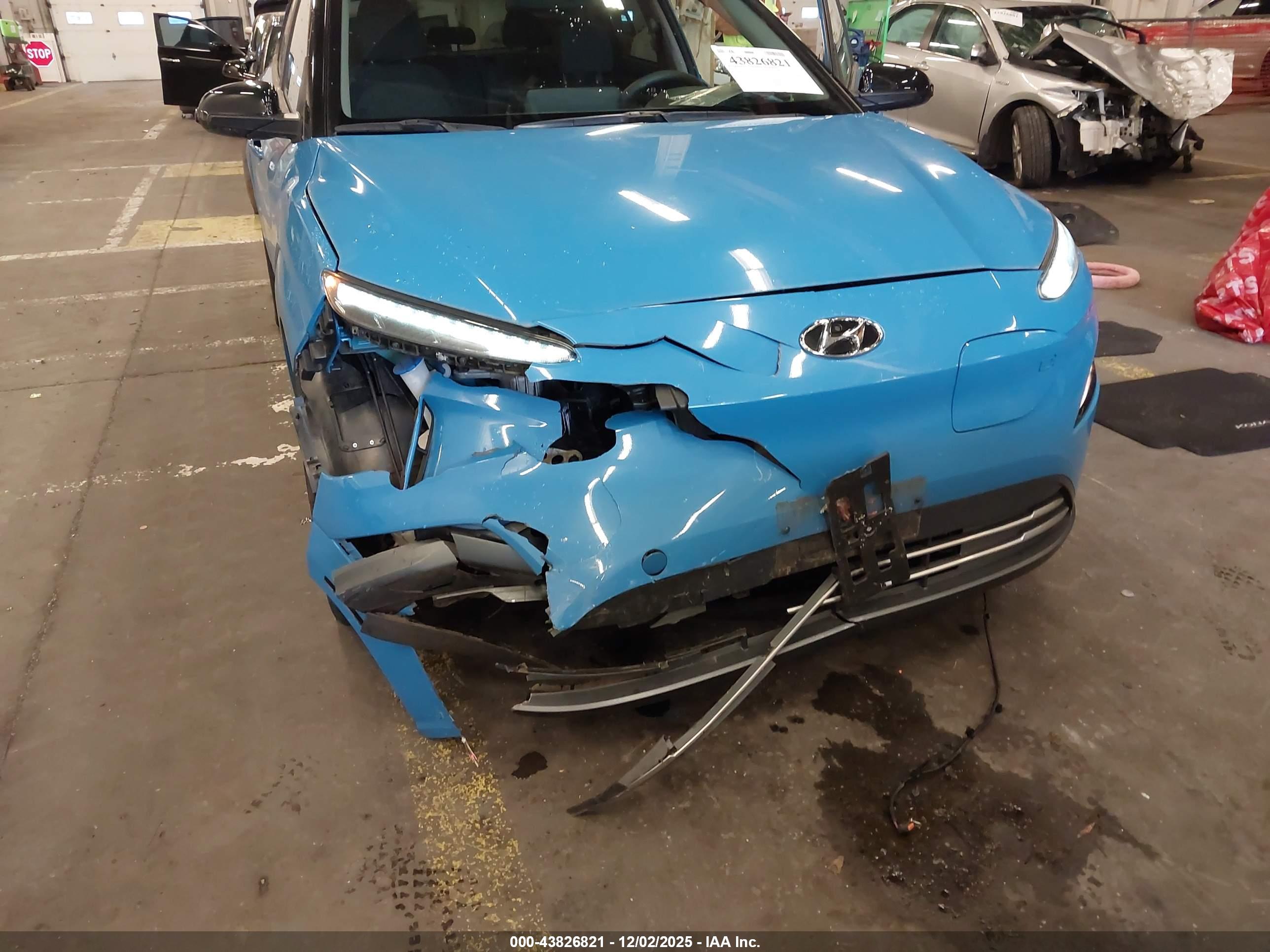HYUNDAI KONA image 6