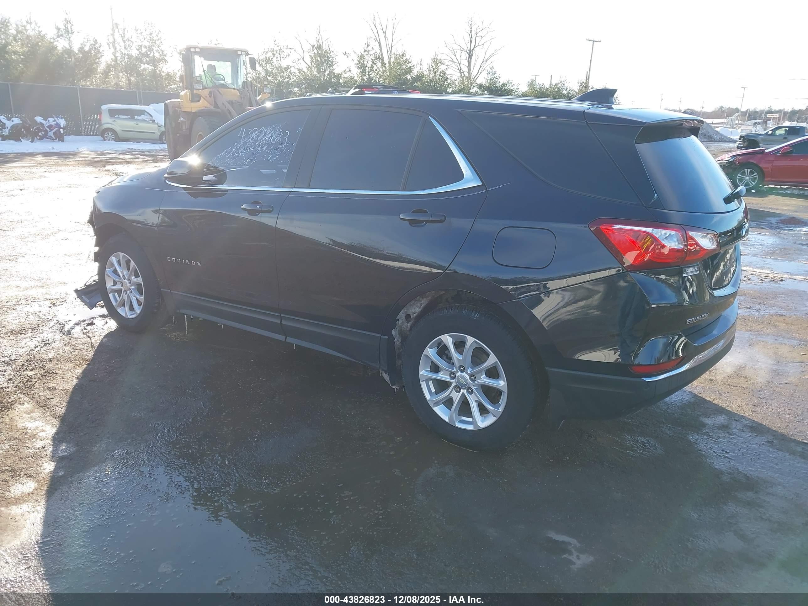 CHEVROLET EQUINOX image 3