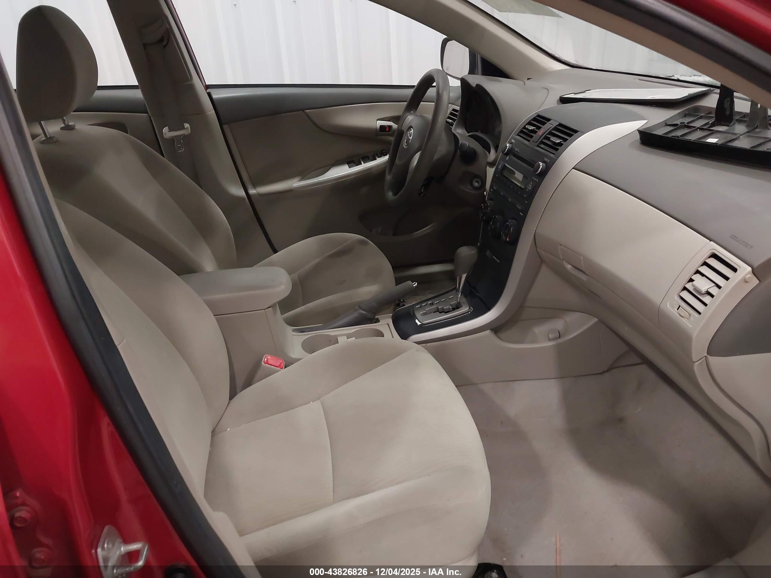 TOYOTA COROLLA image 5