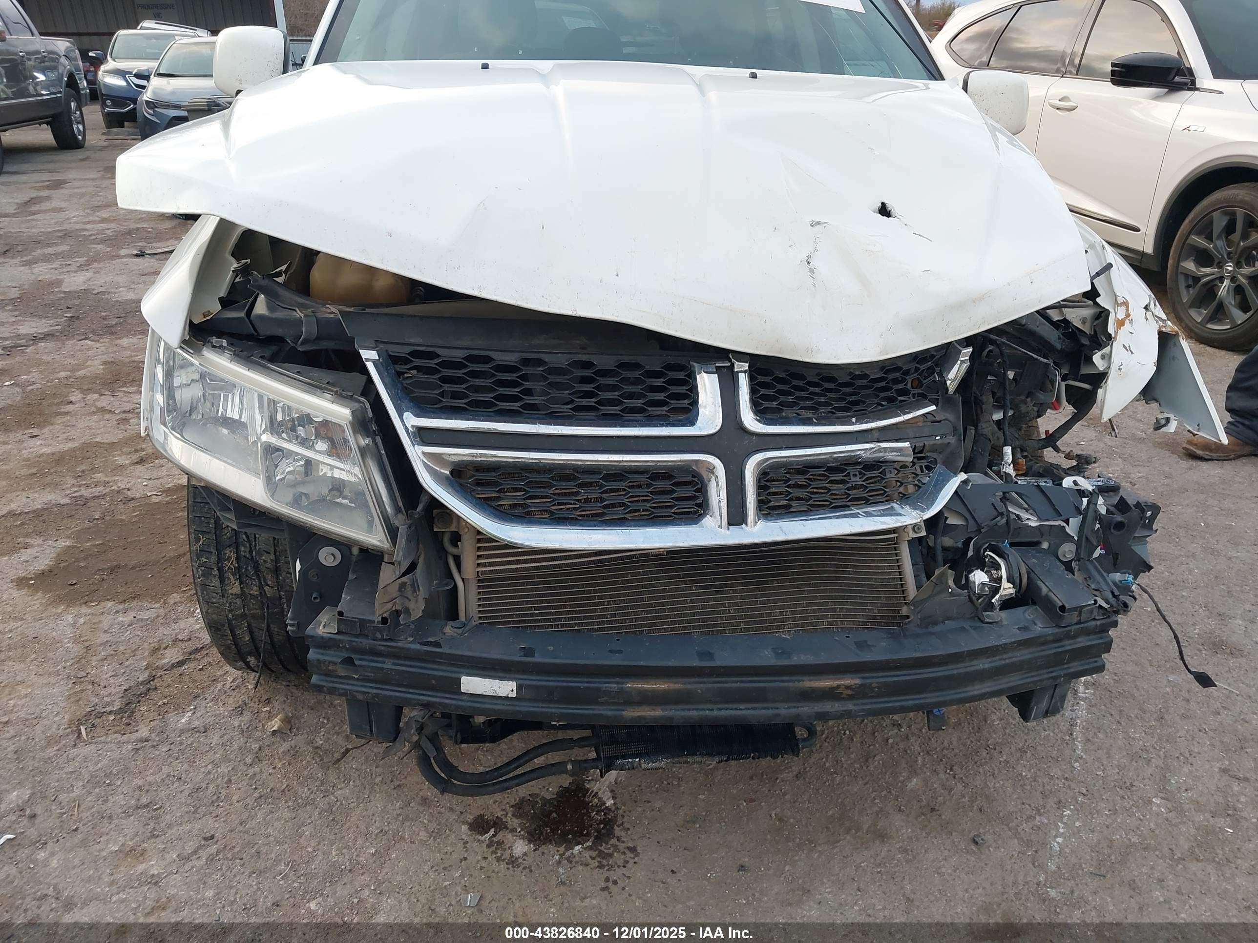 DODGE JOURNEY image 6