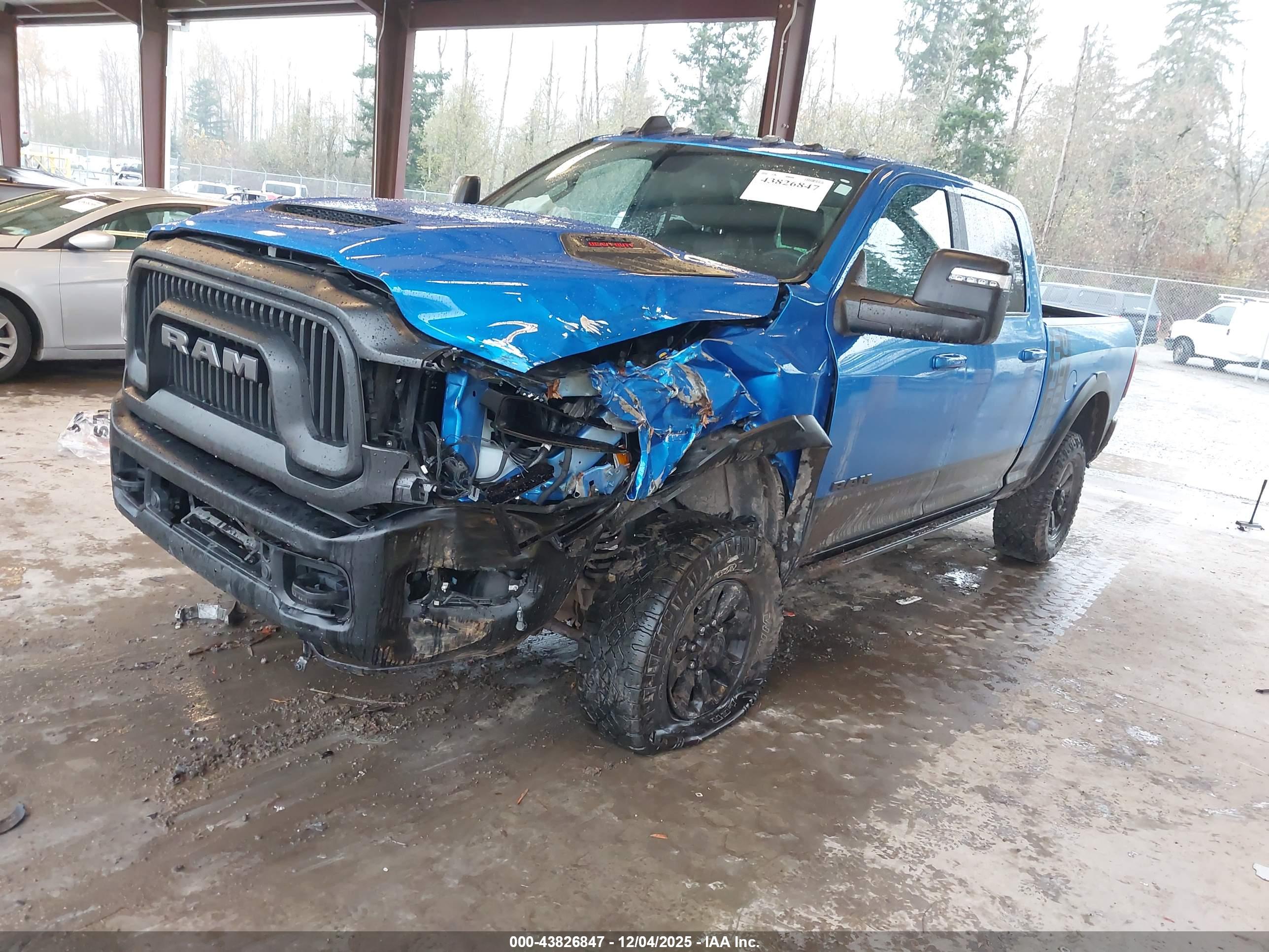 RAM 2500 image 2