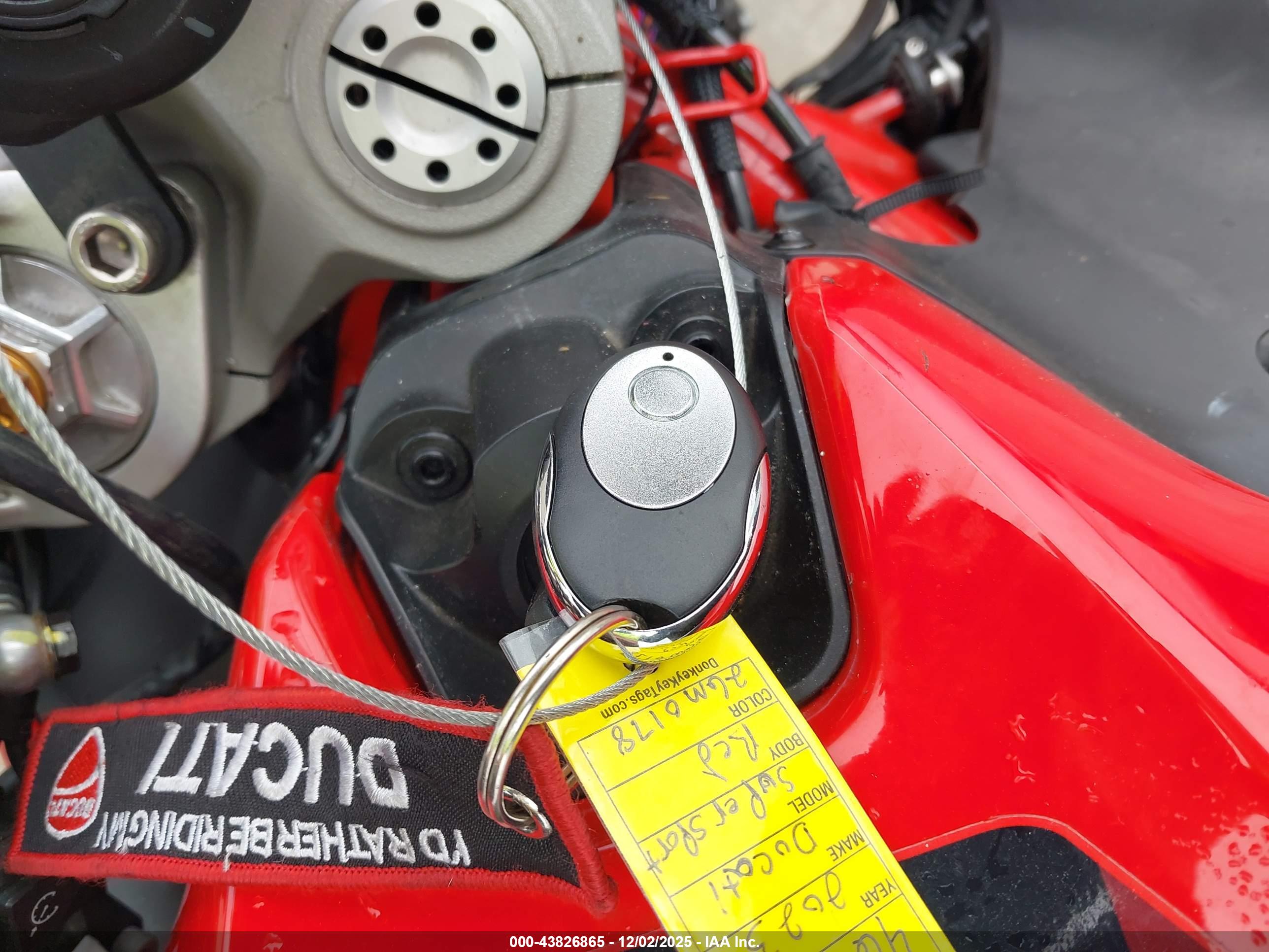 DUCATI SUPERSPORT image 11