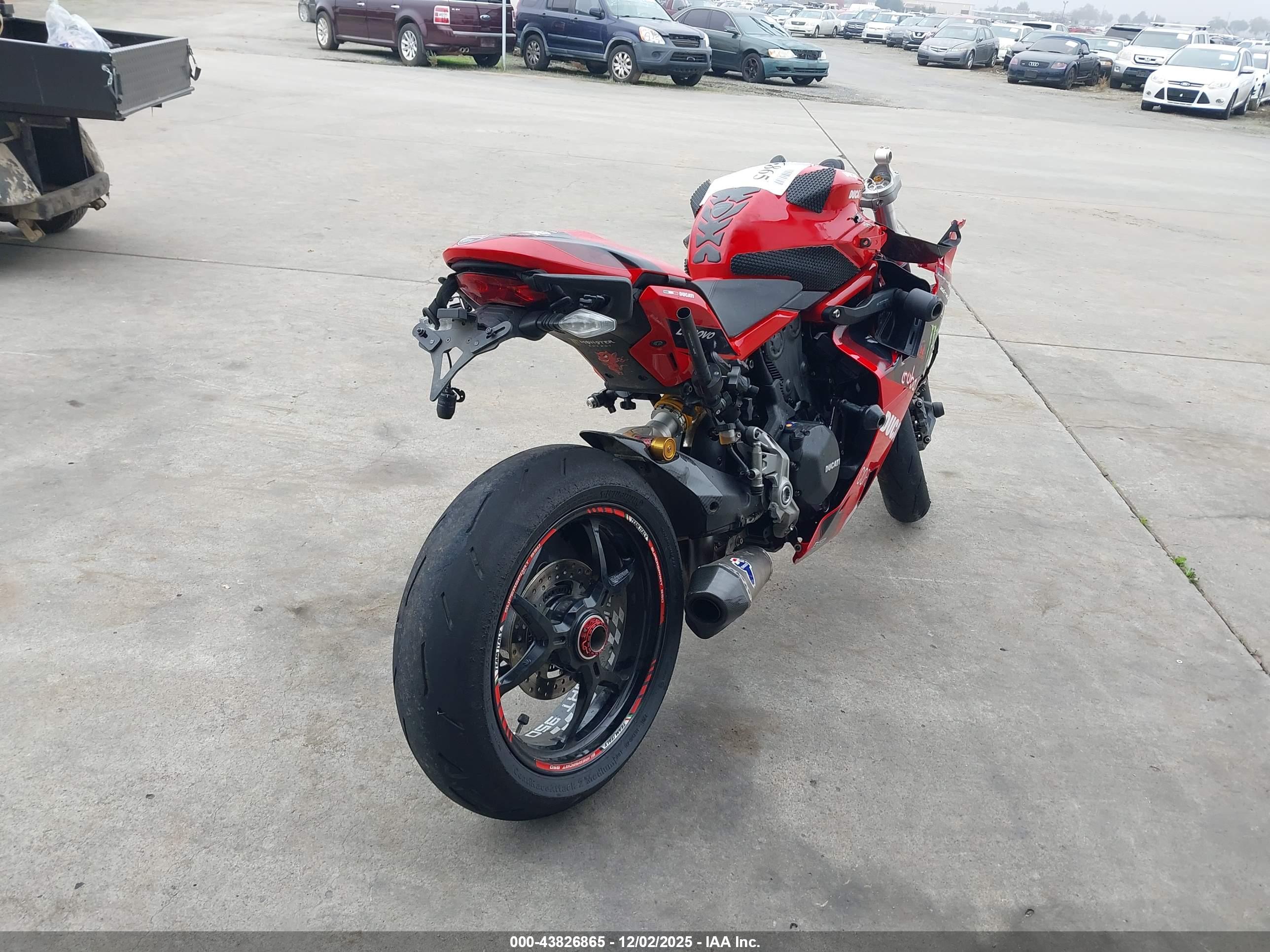 DUCATI SUPERSPORT image 4