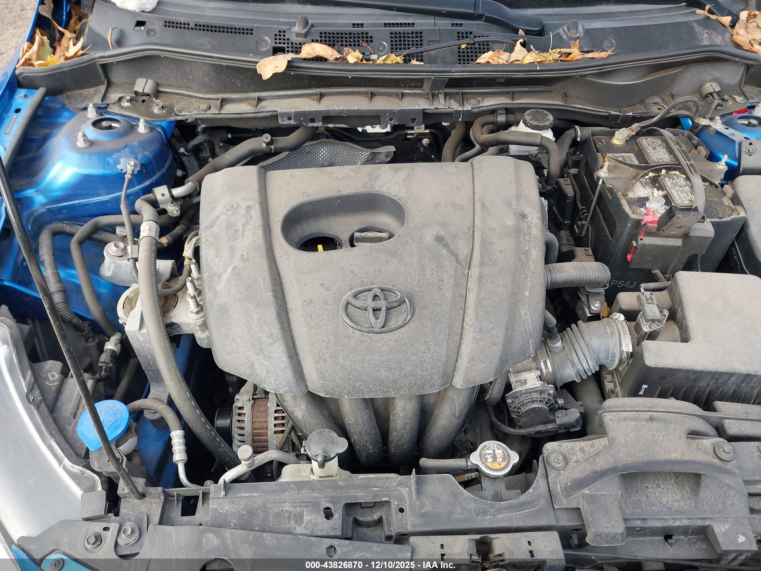 TOYOTA YARIS image 10