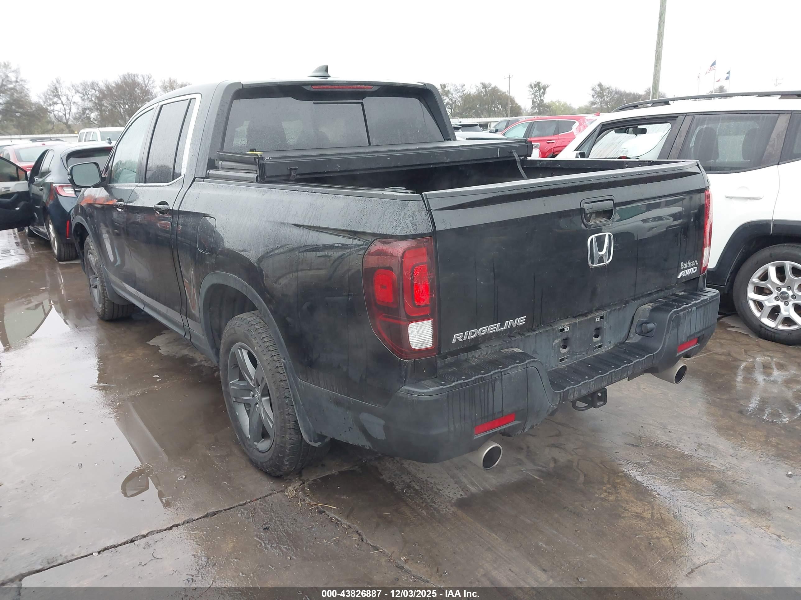 HONDA RIDGELINE image 3