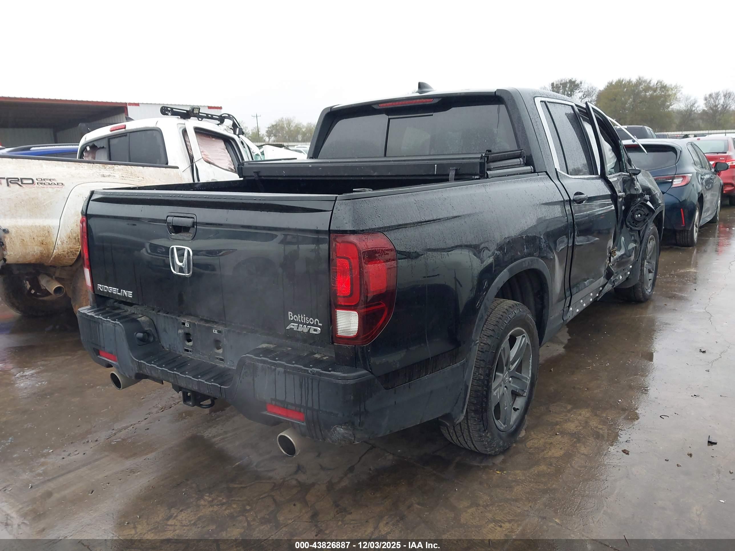 HONDA RIDGELINE image 4