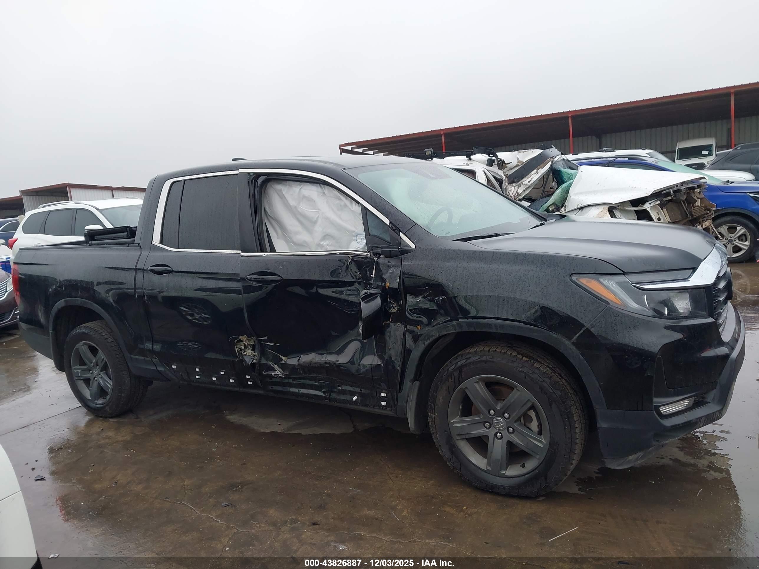 HONDA RIDGELINE image 6