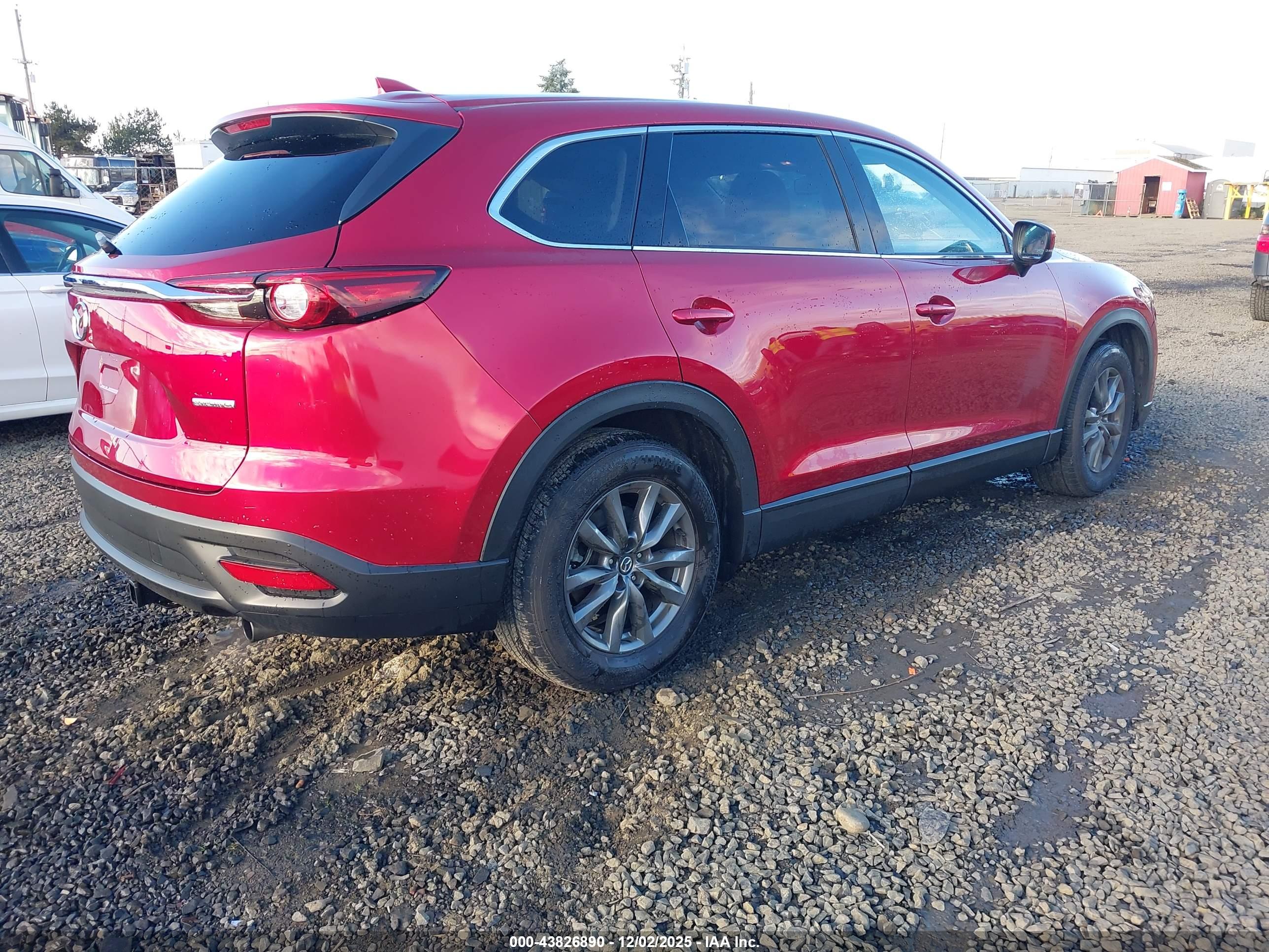 MAZDA CX-9 image 4
