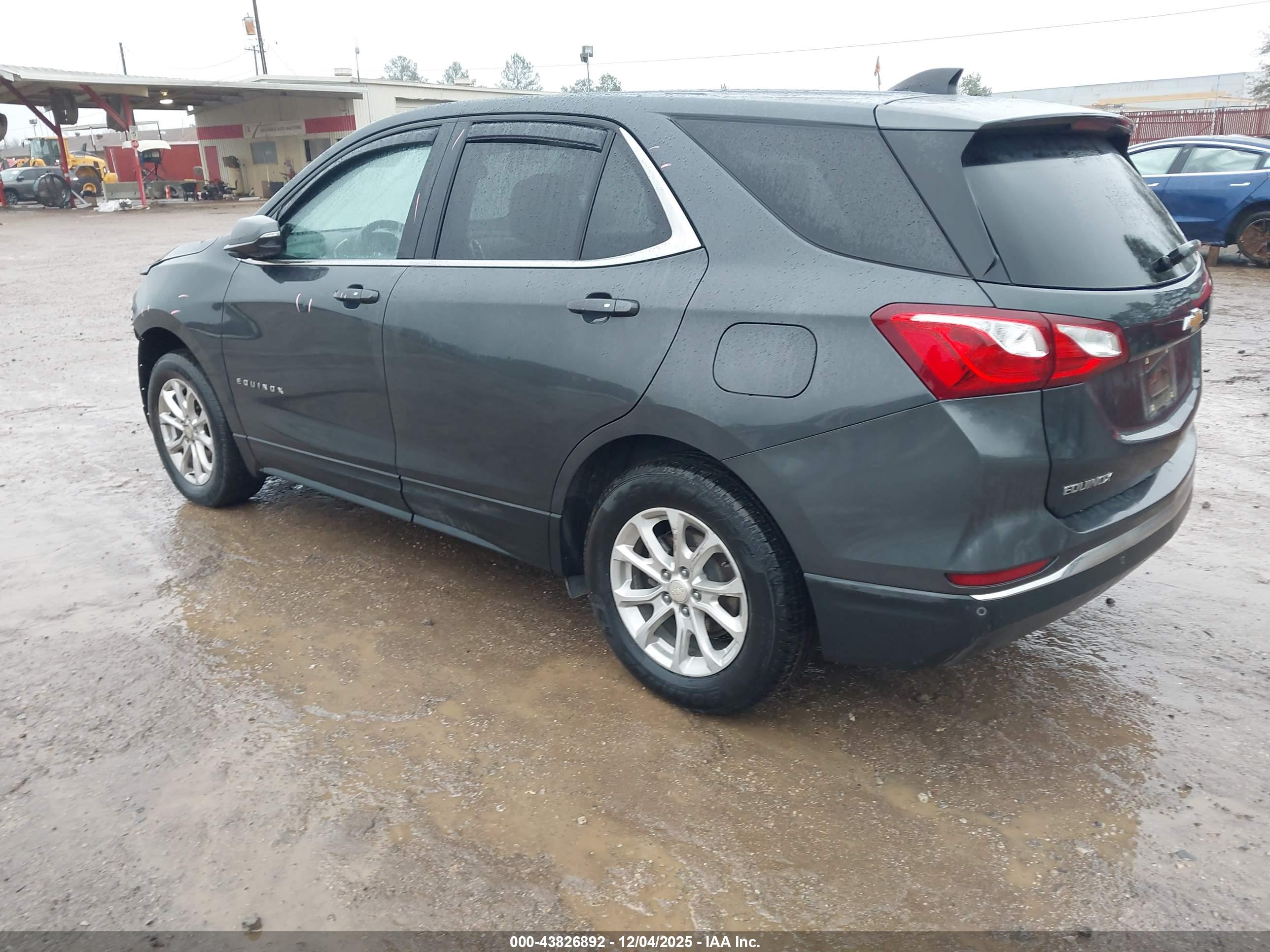CHEVROLET EQUINOX image 3
