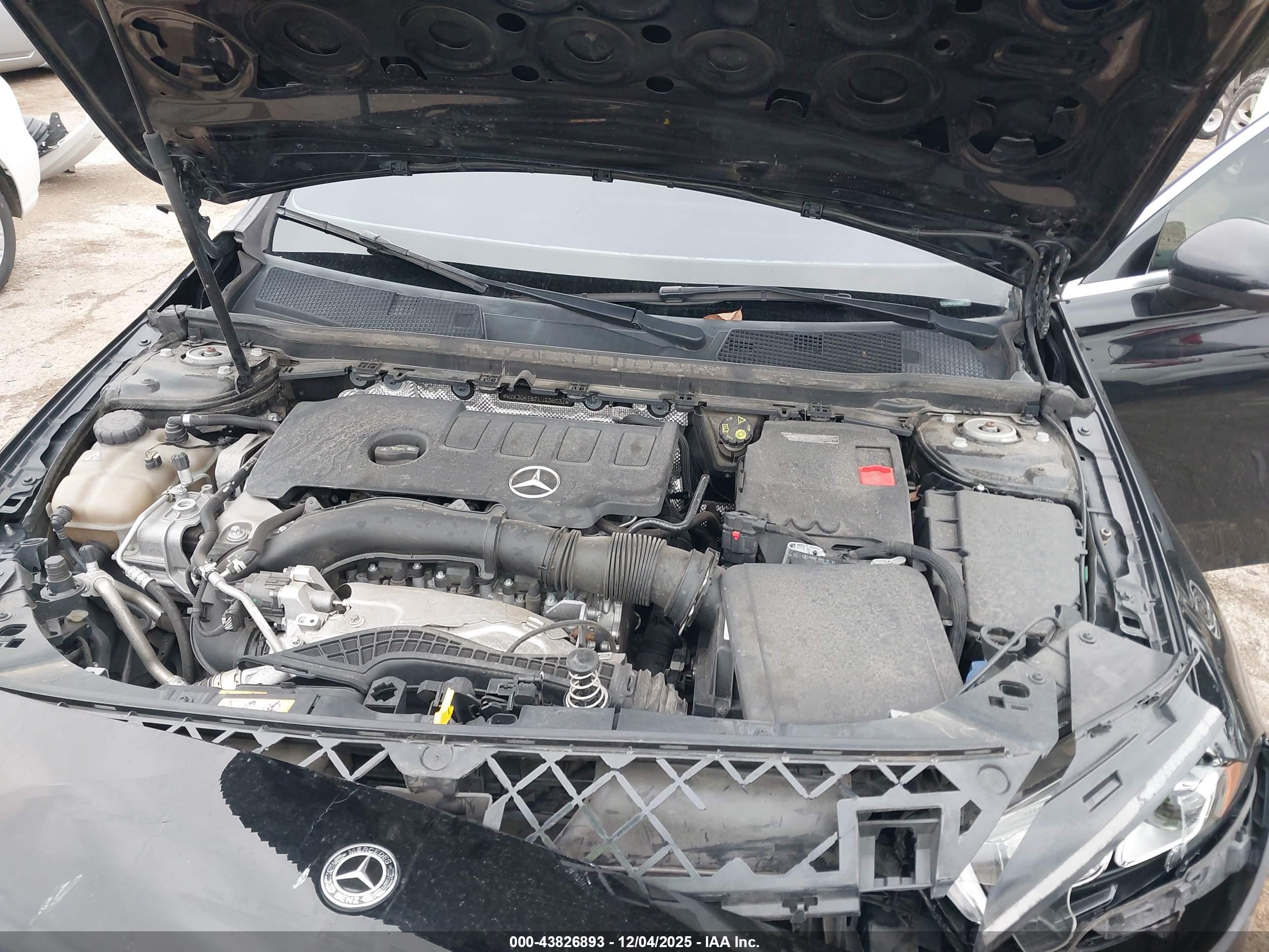 MERCEDES-BENZ A image 10