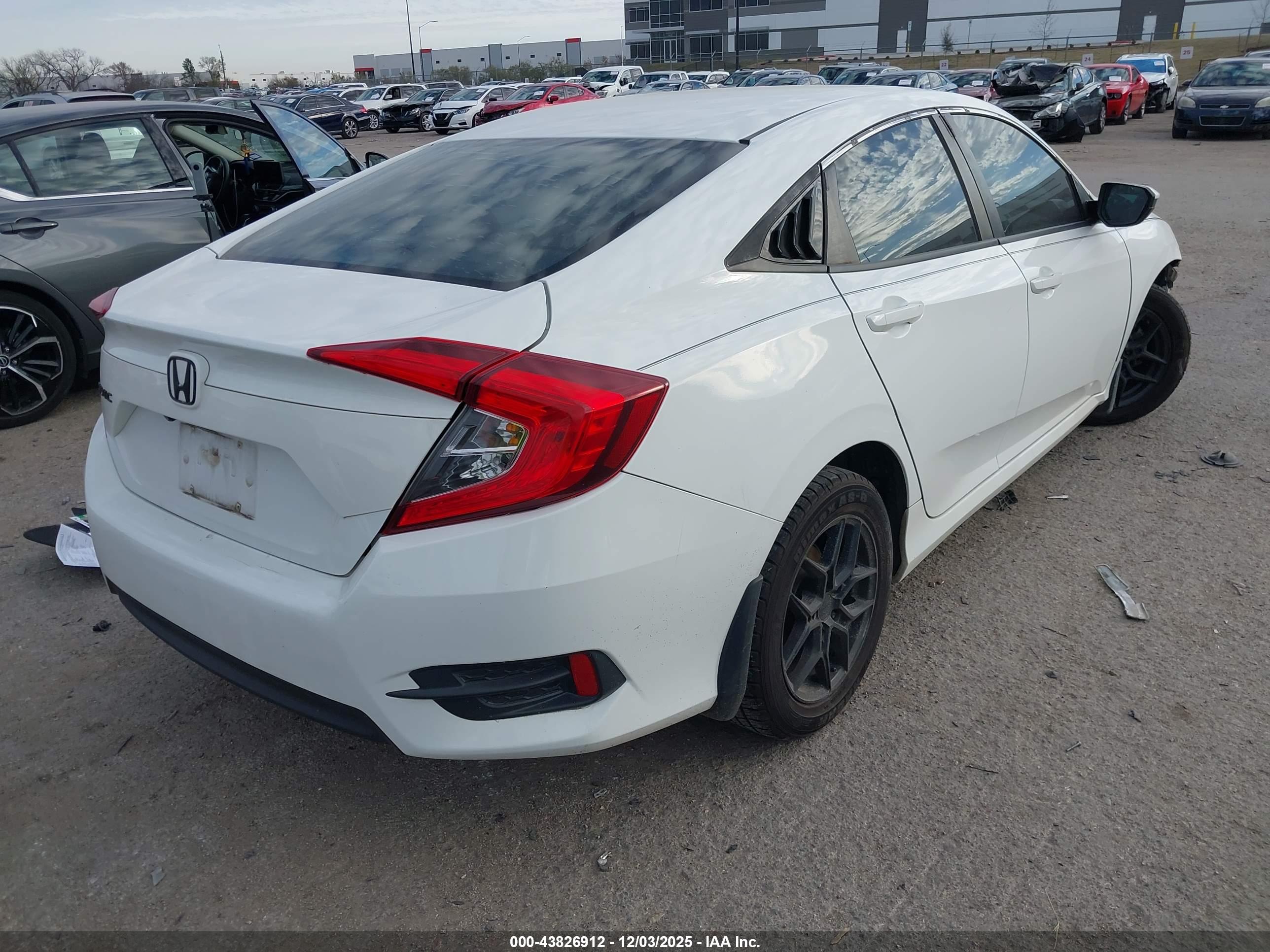 HONDA CIVIC image 4