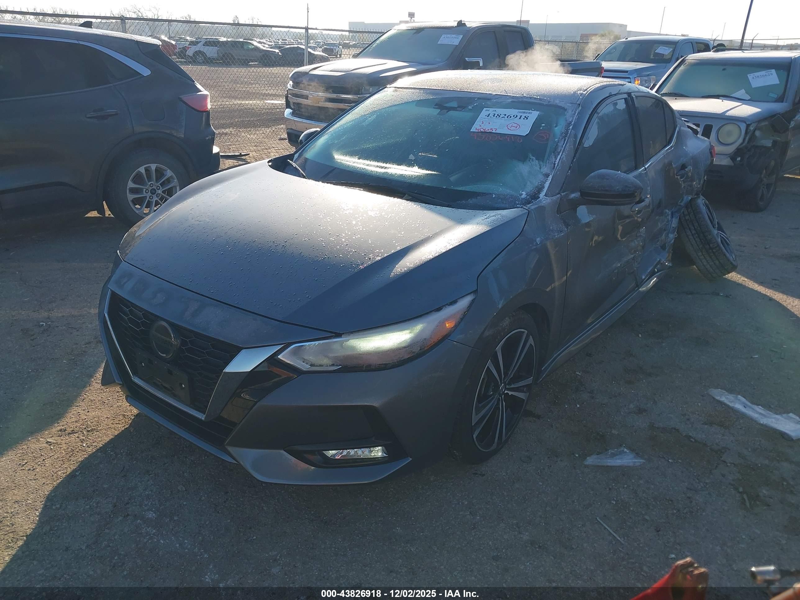 NISSAN SENTRA image 2