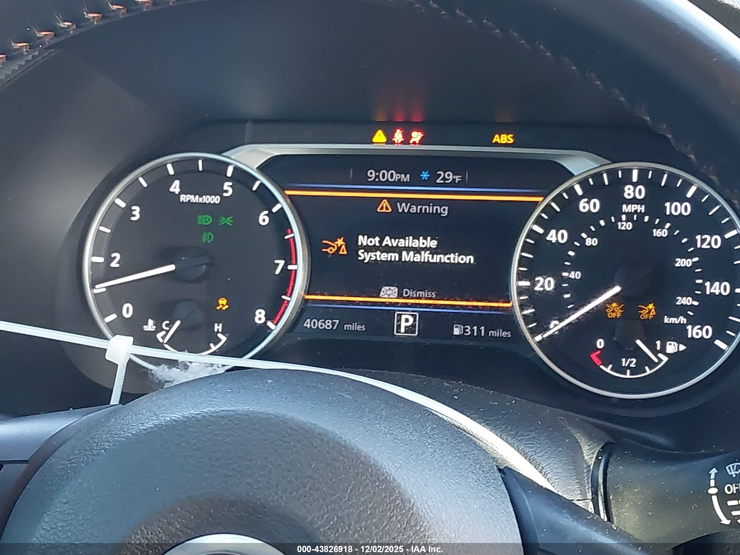 NISSAN SENTRA image 7
