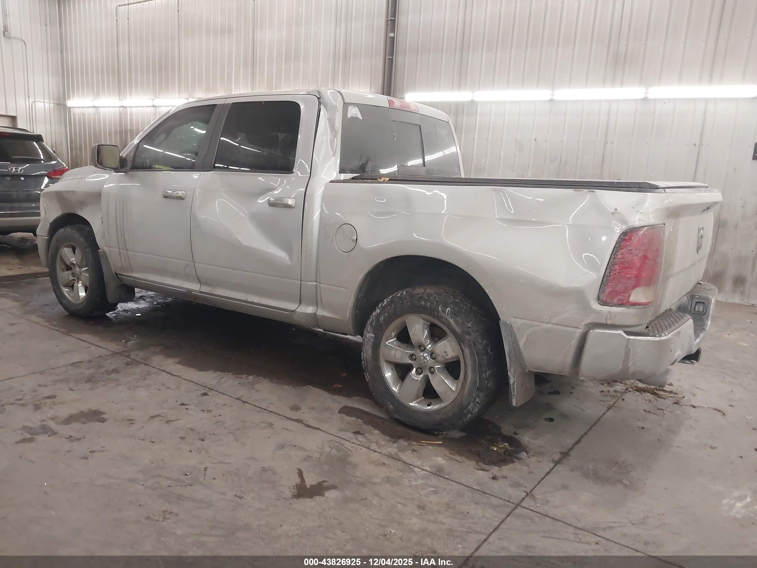 RAM 1500 image 3