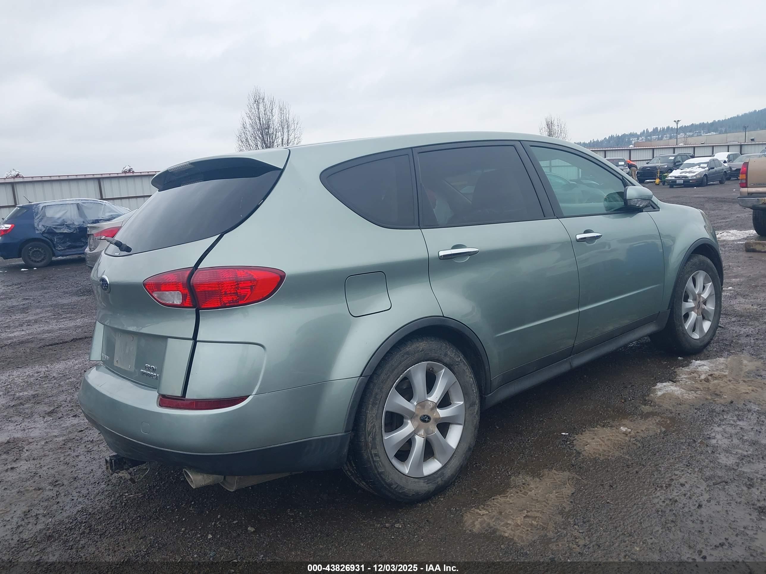 SUBARU B9 image 4