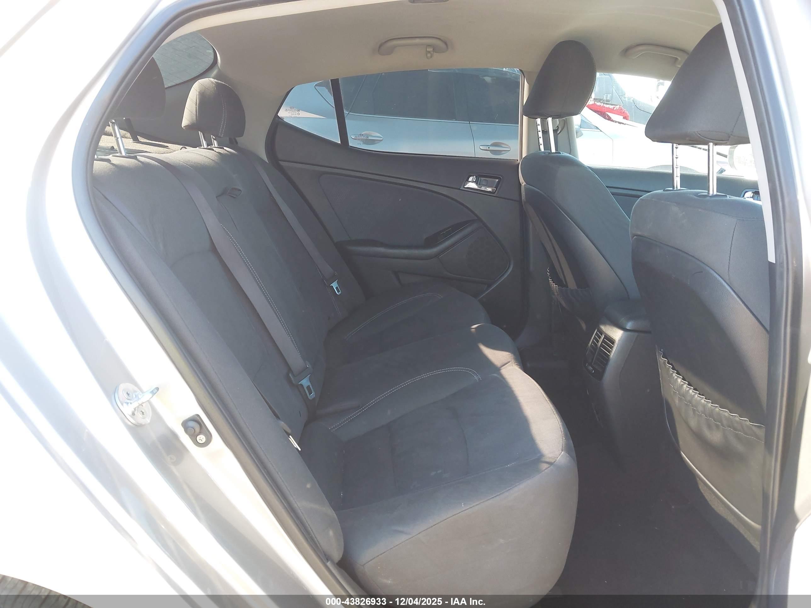 KIA OPTIMA image 8