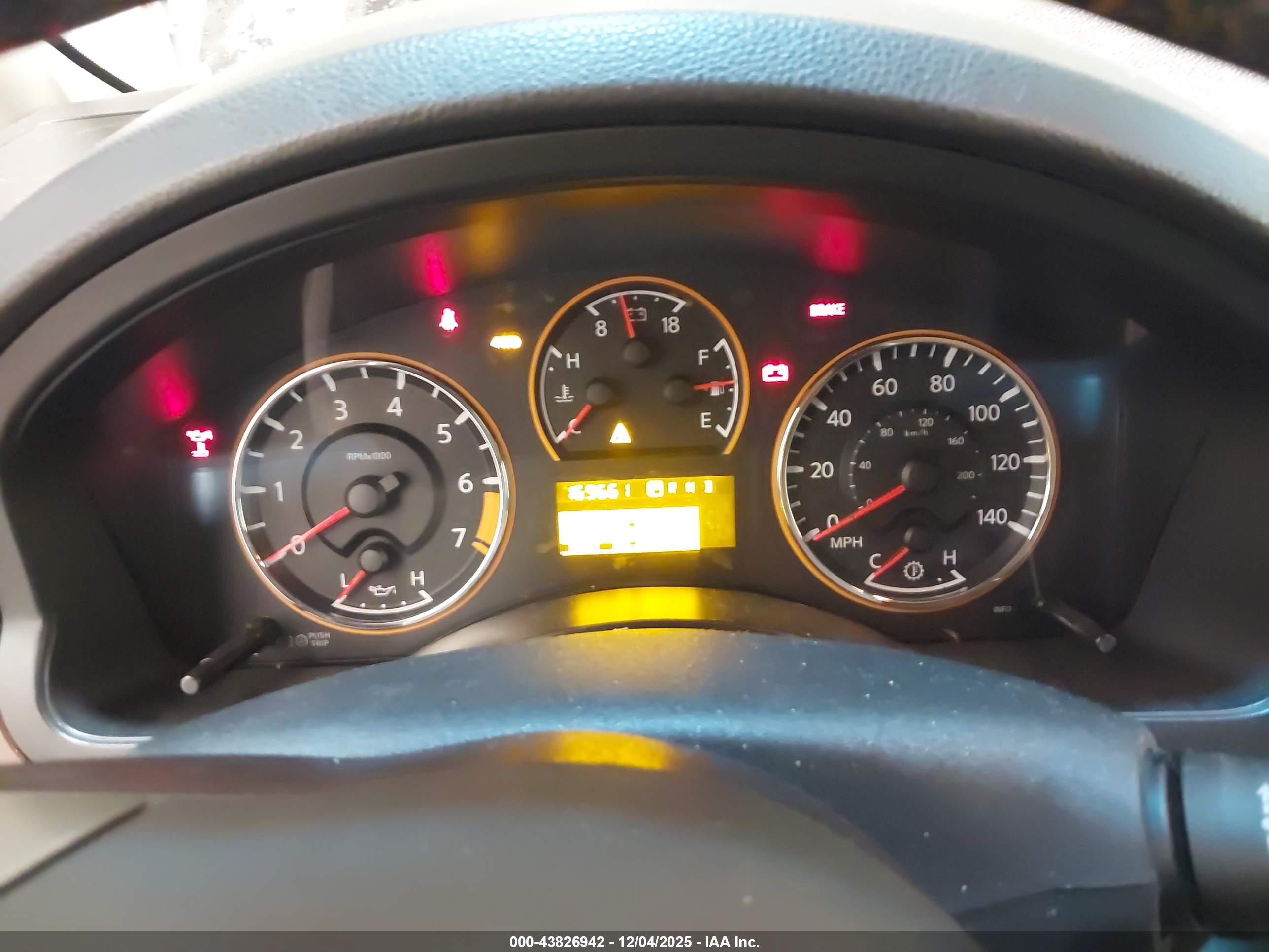 NISSAN ARMADA image 7