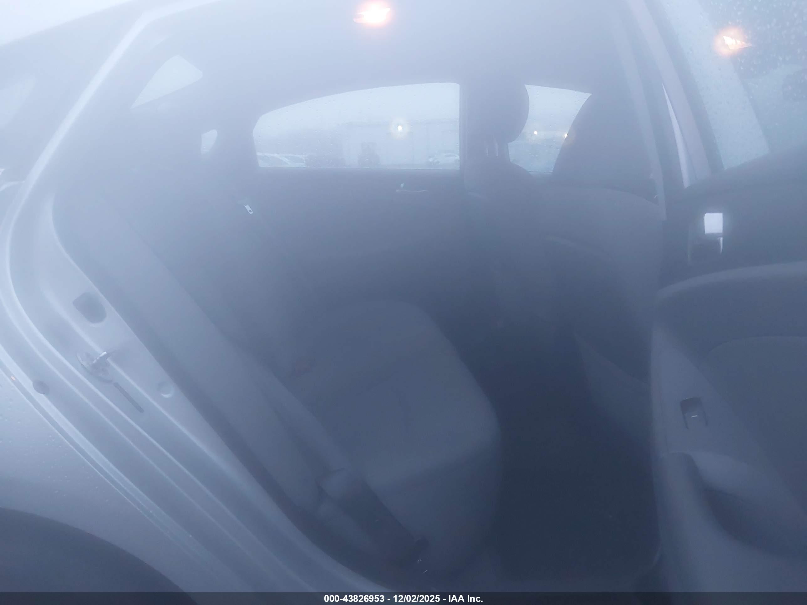 HYUNDAI SONATA image 8