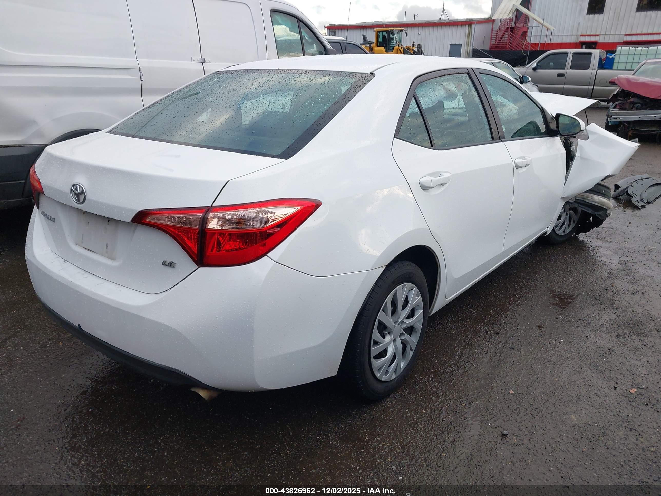 TOYOTA COROLLA image 4