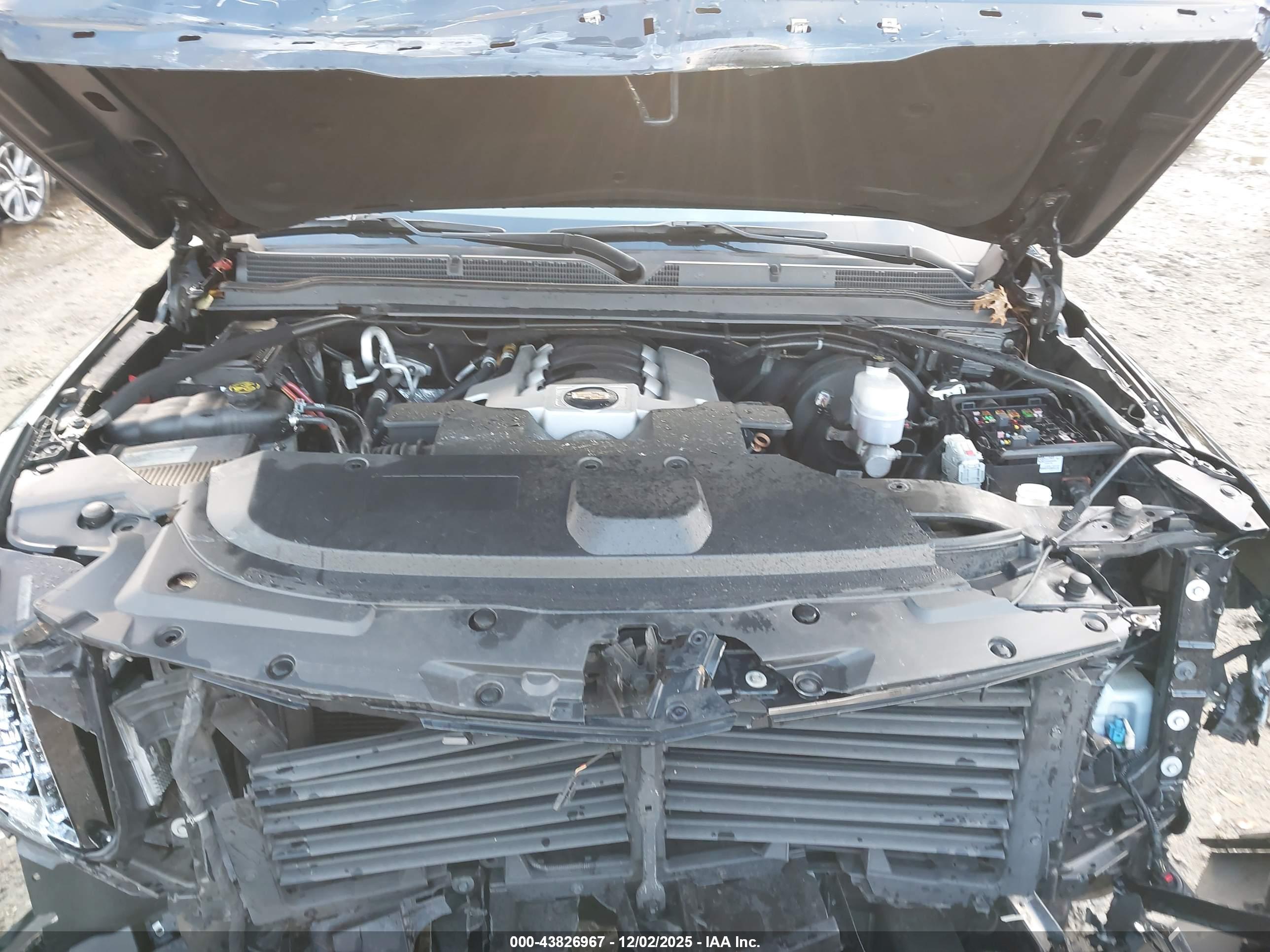 CADILLAC ESCALADE image 10
