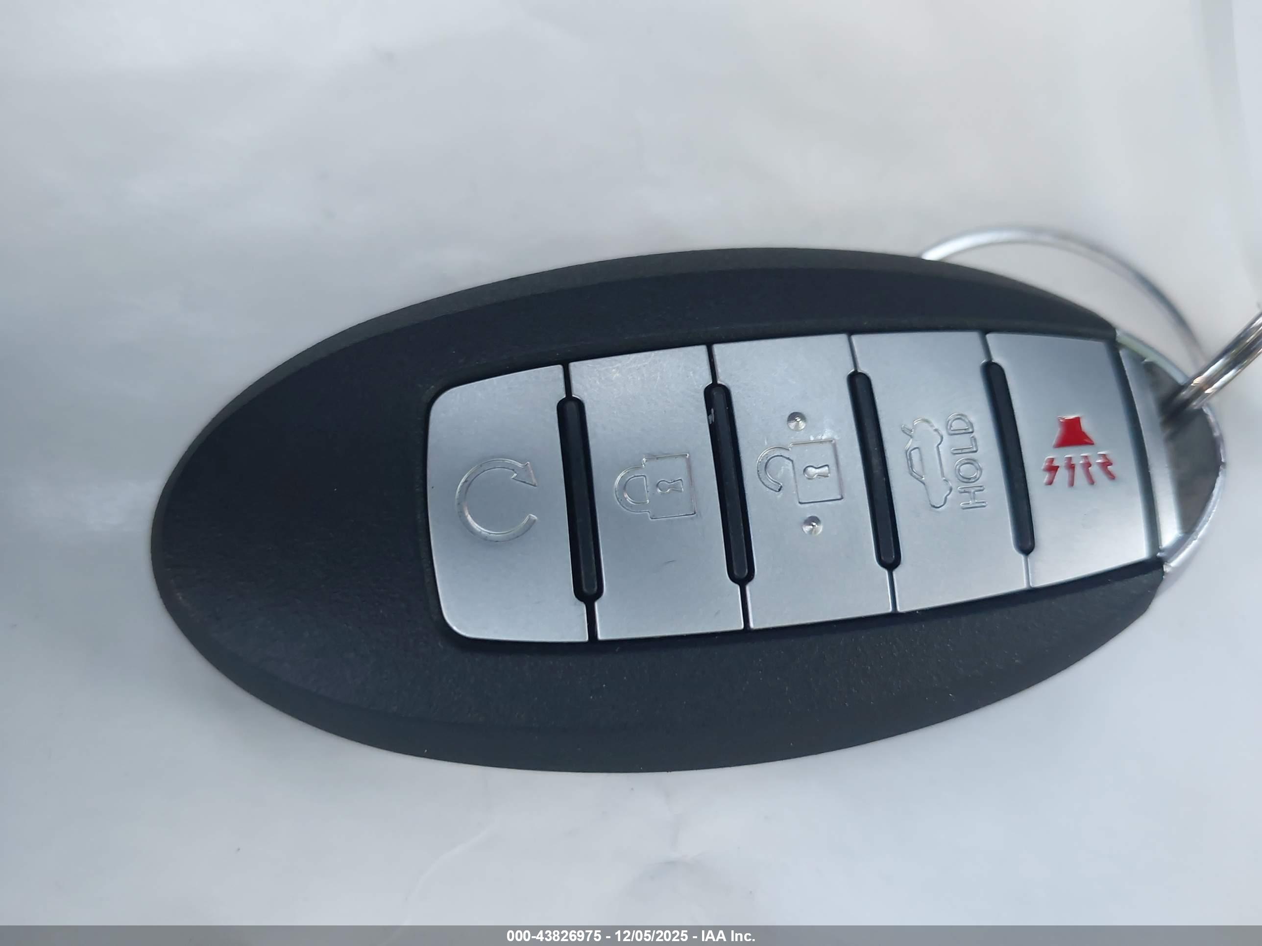 NISSAN ALTIMA image 11