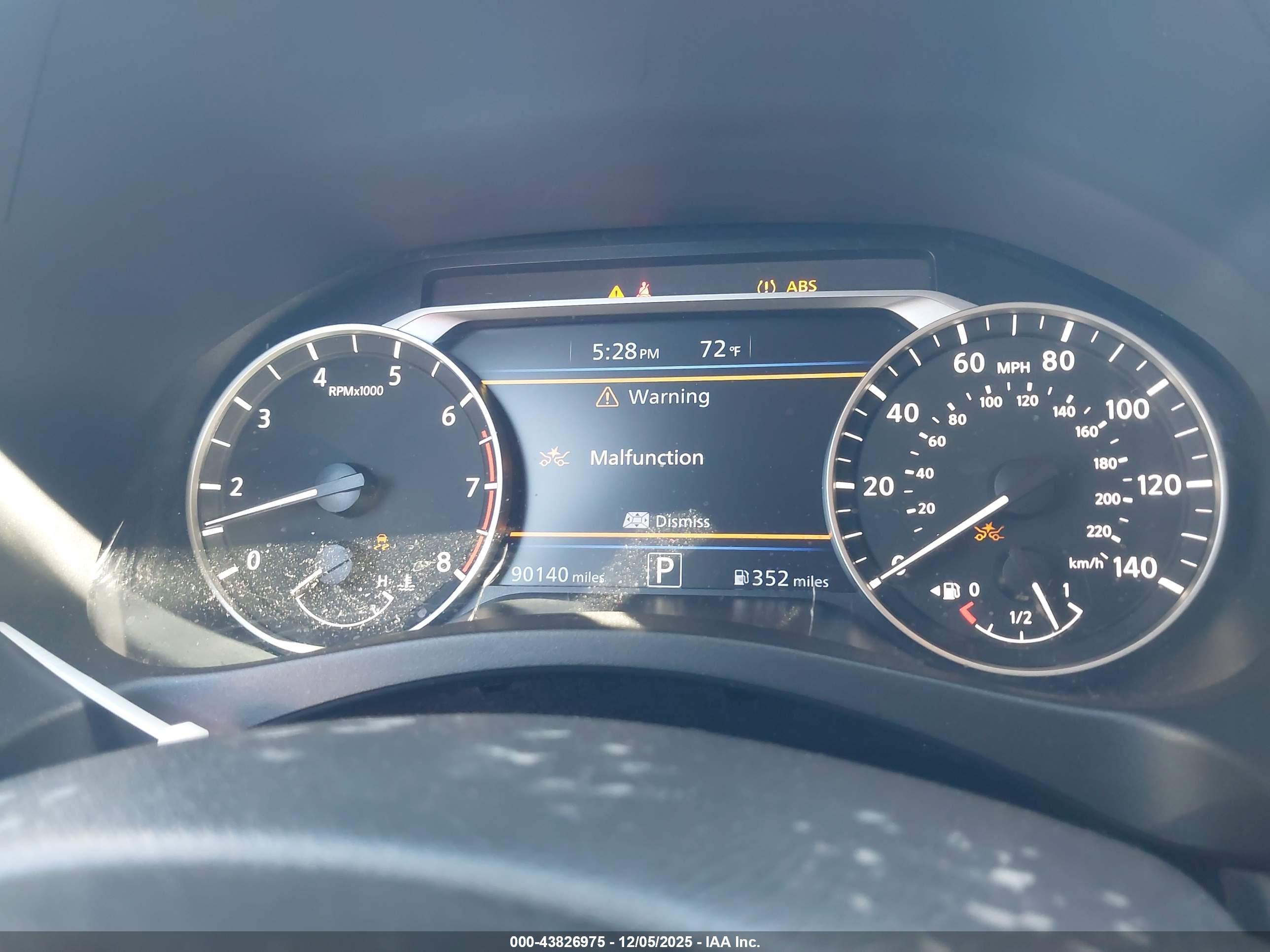 NISSAN ALTIMA image 7