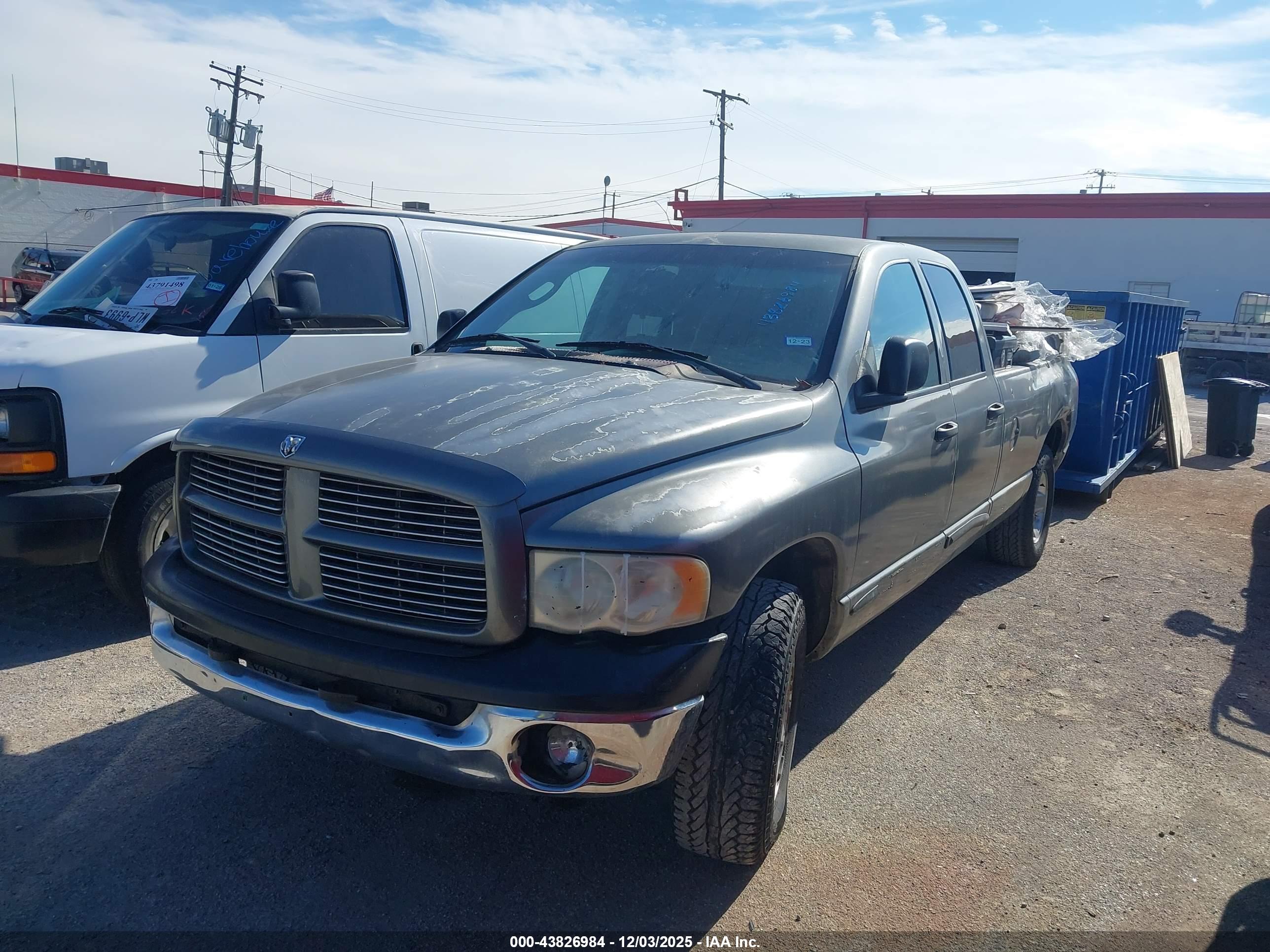 DODGE RAM image 2