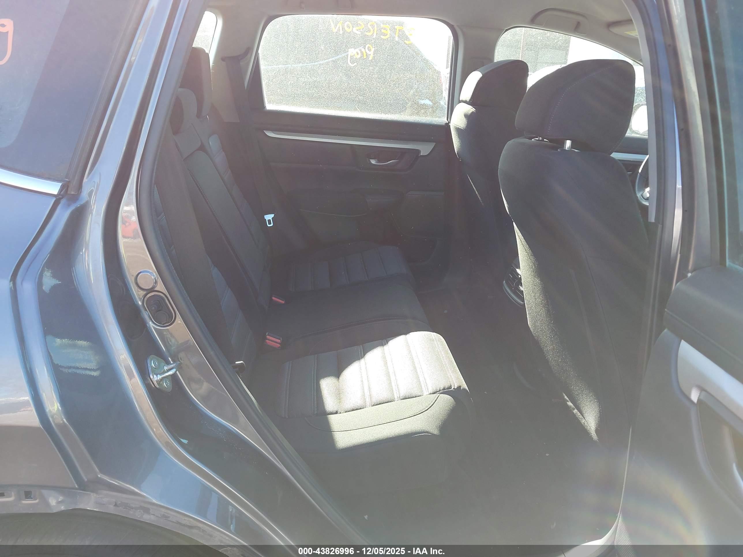 HONDA CR-V image 8
