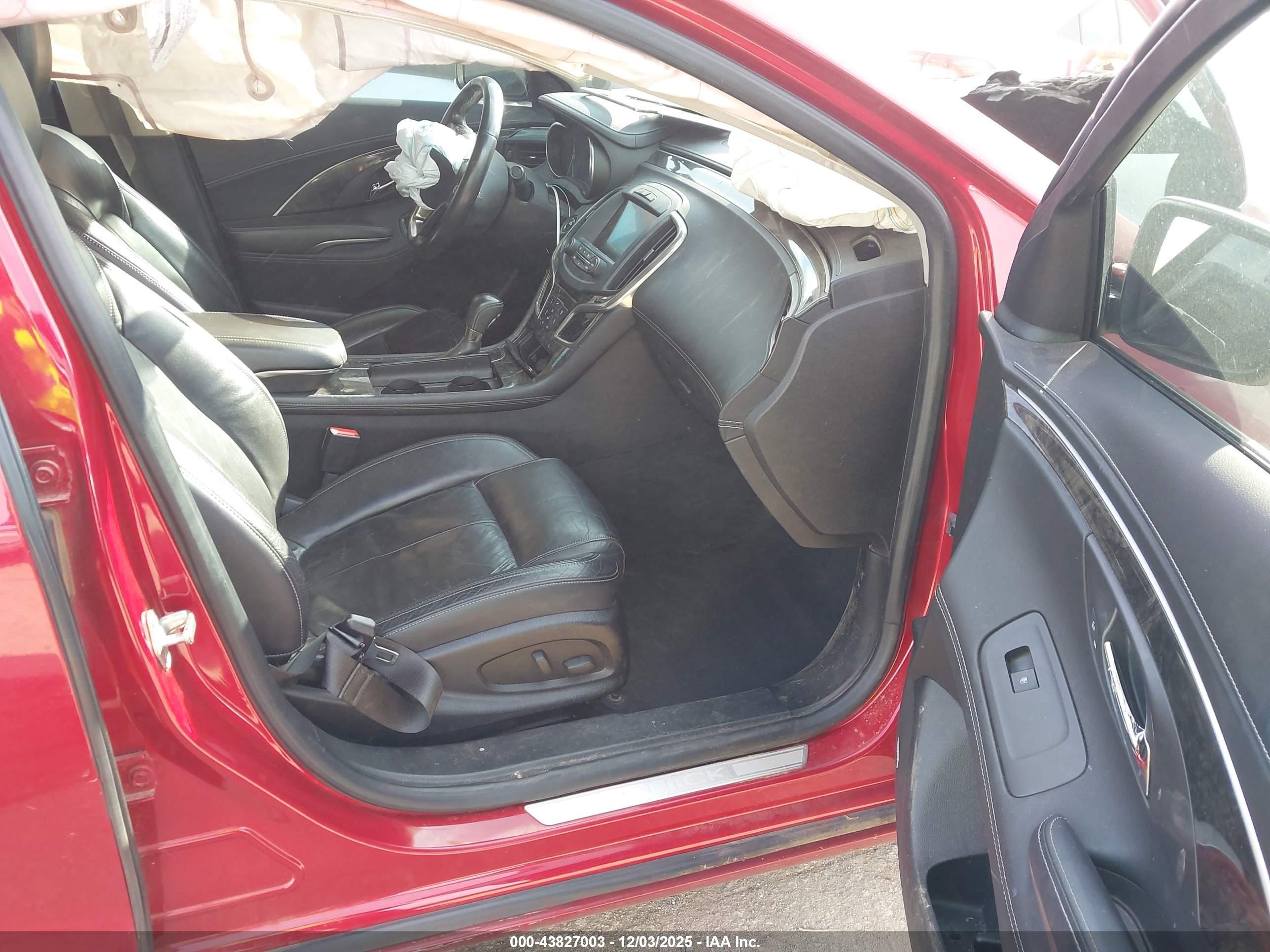 BUICK LACROSSE image 5