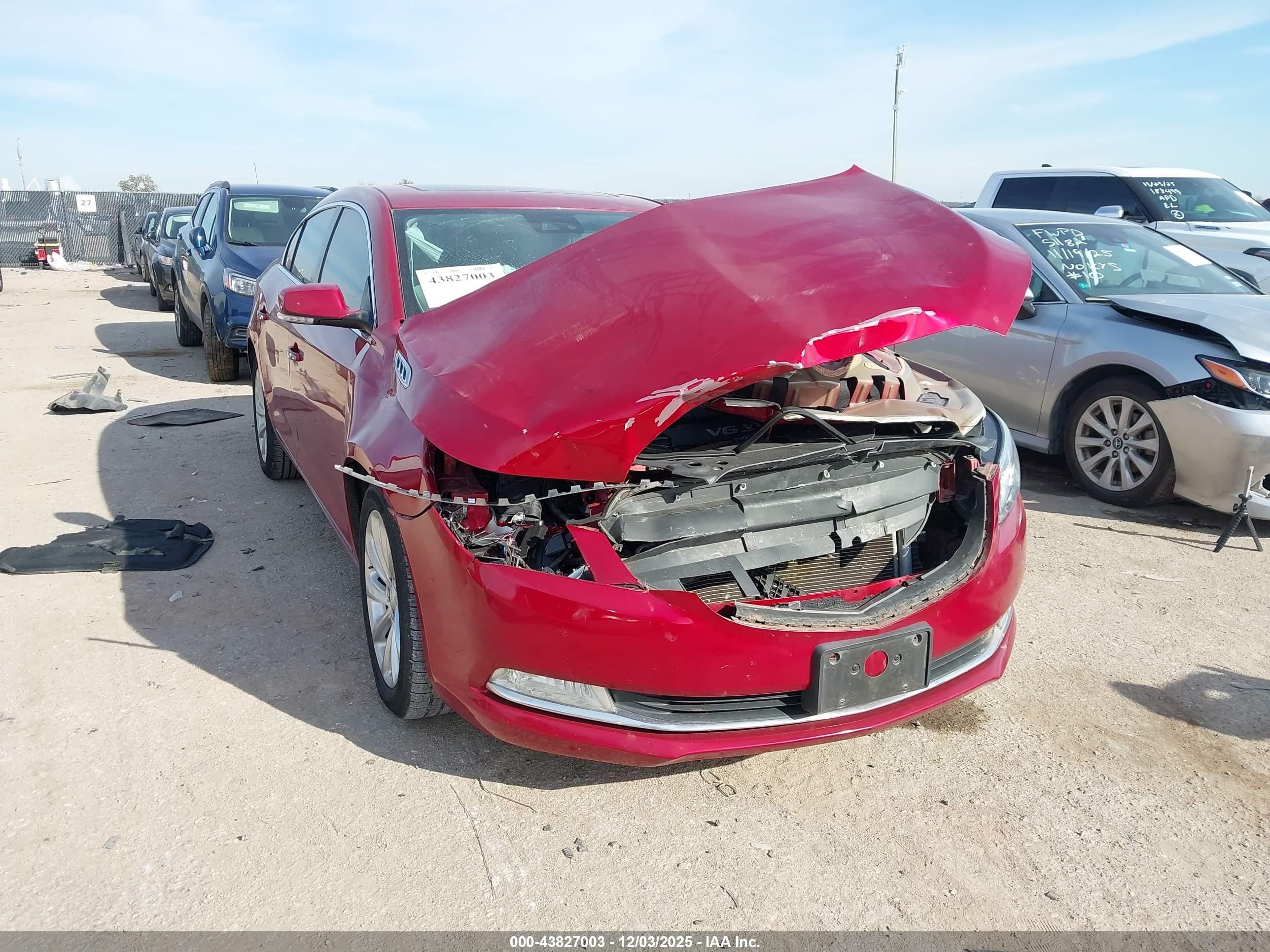 BUICK LACROSSE image 6