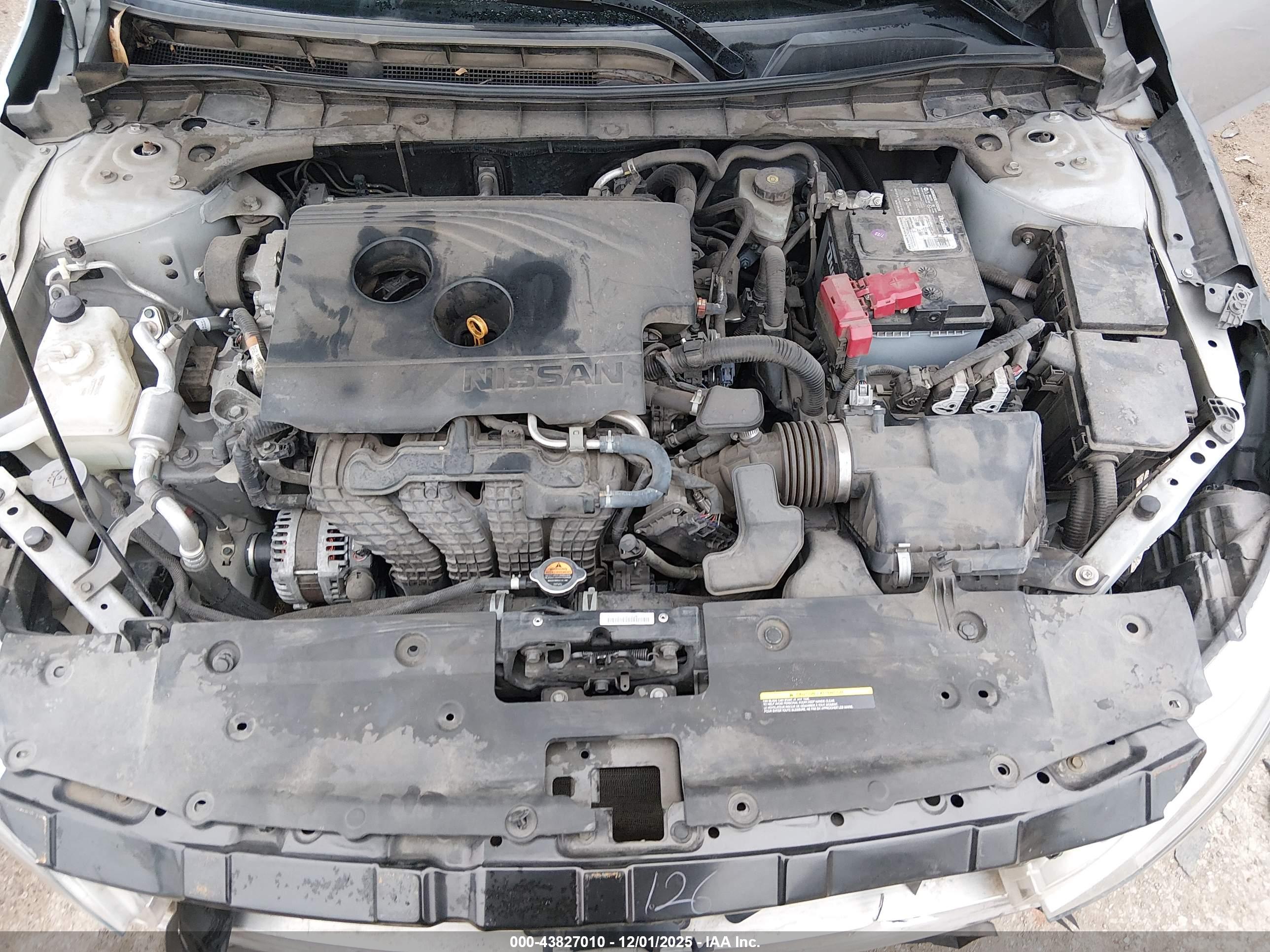 NISSAN ALTIMA image 10