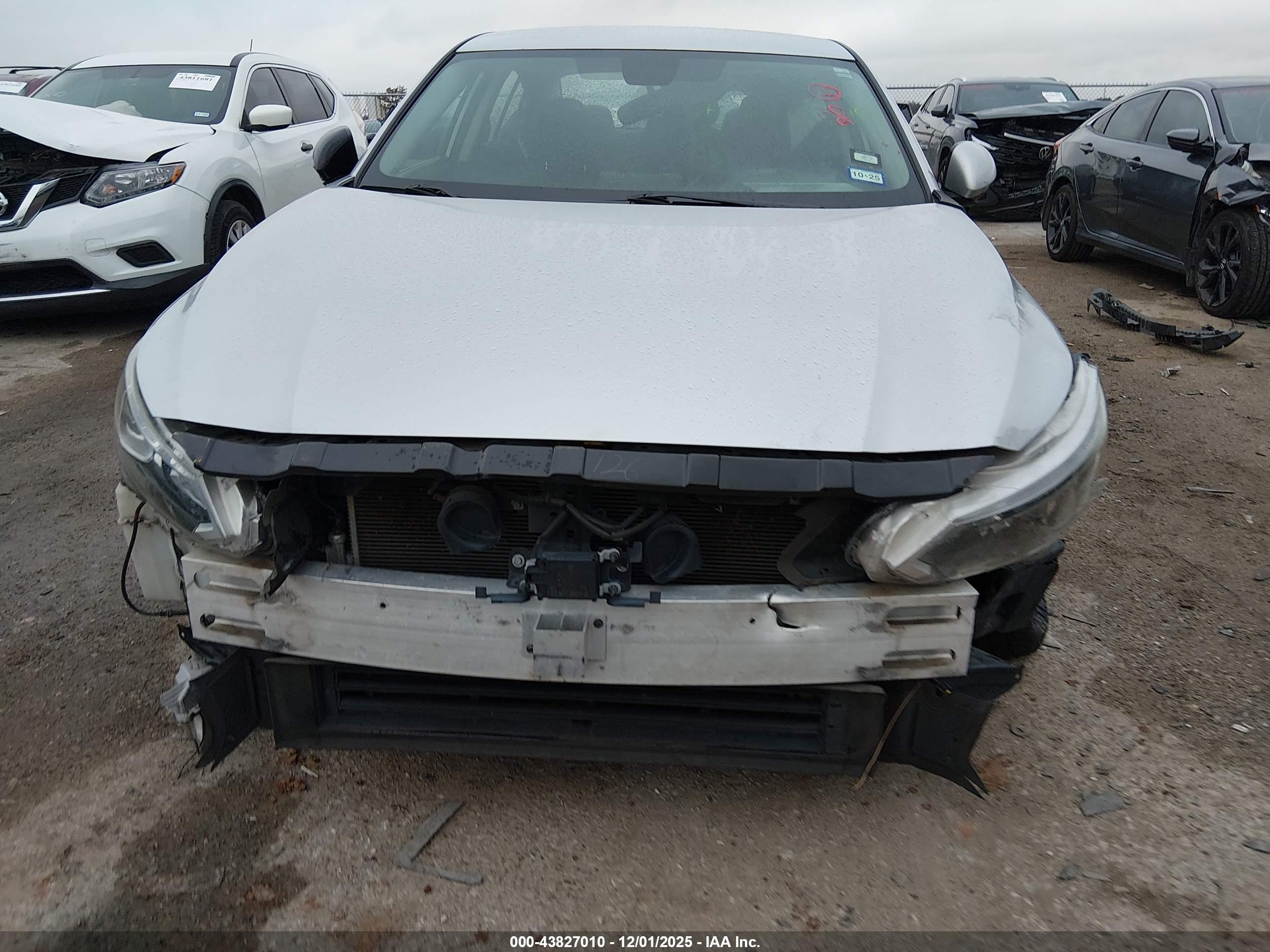 NISSAN ALTIMA image 6