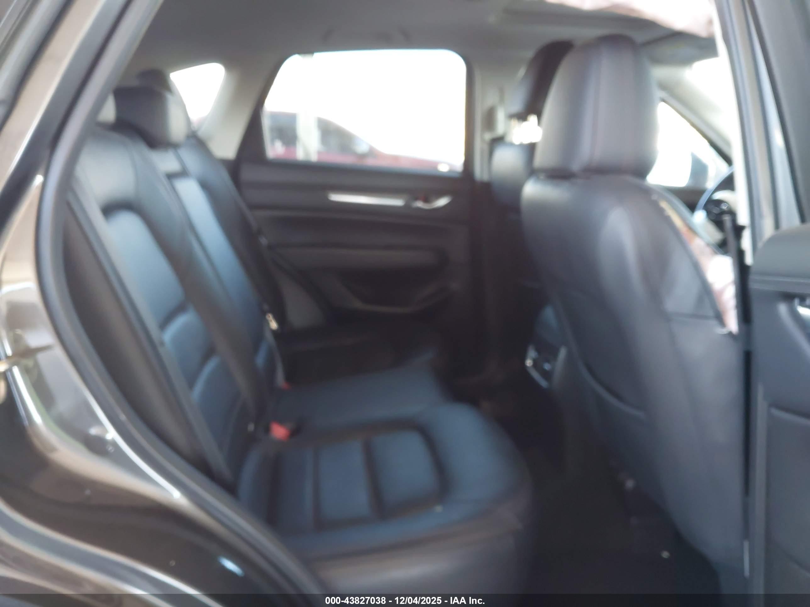 MAZDA CX-5 image 8