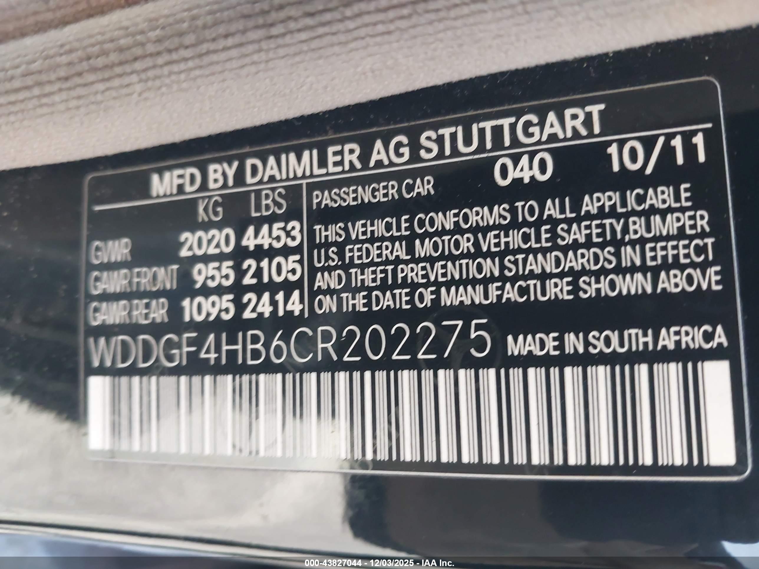 MERCEDES-BENZ C image 9