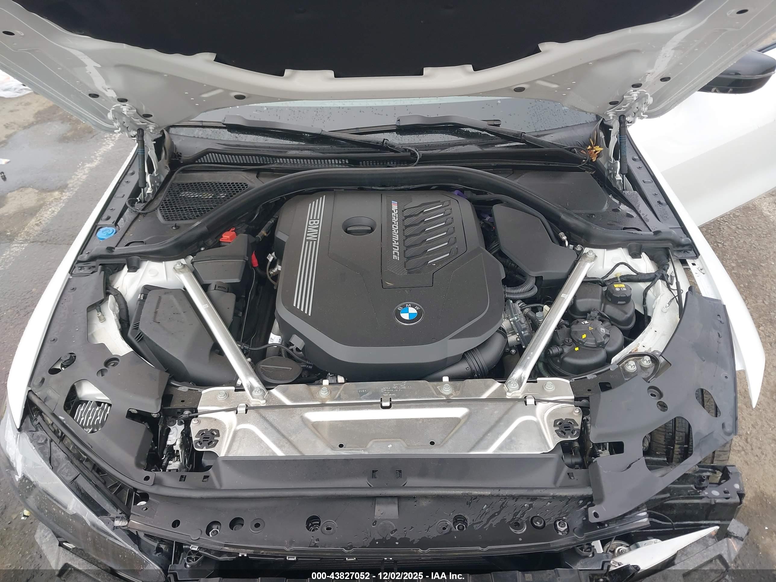 BMW M440I image 10