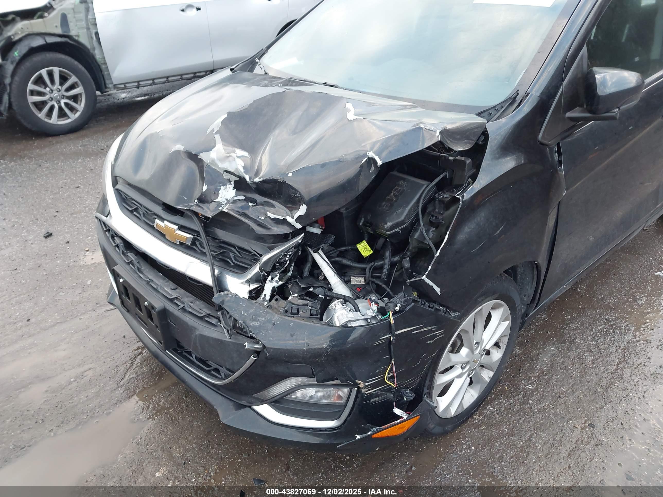 CHEVROLET SPARK image 6