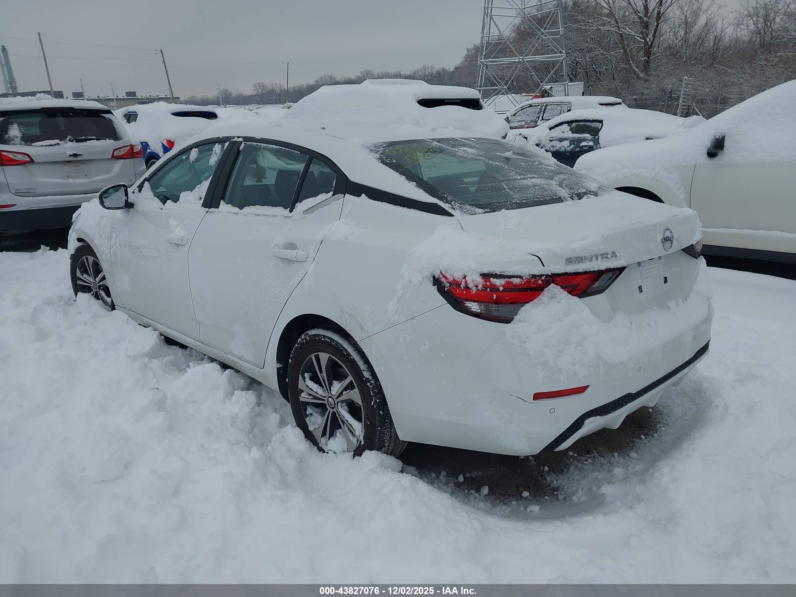 NISSAN SENTRA image 3