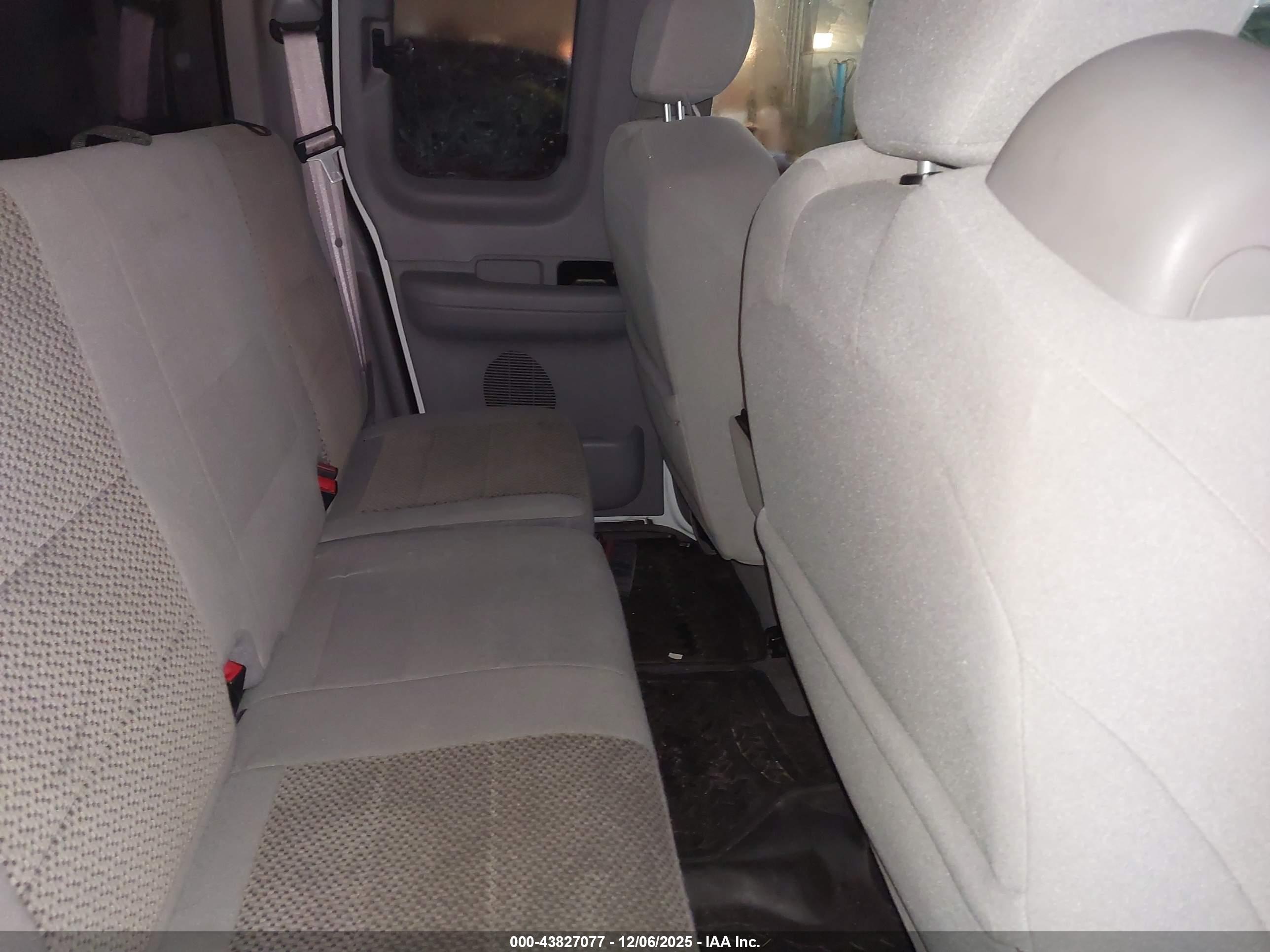 FORD F-150 image 8