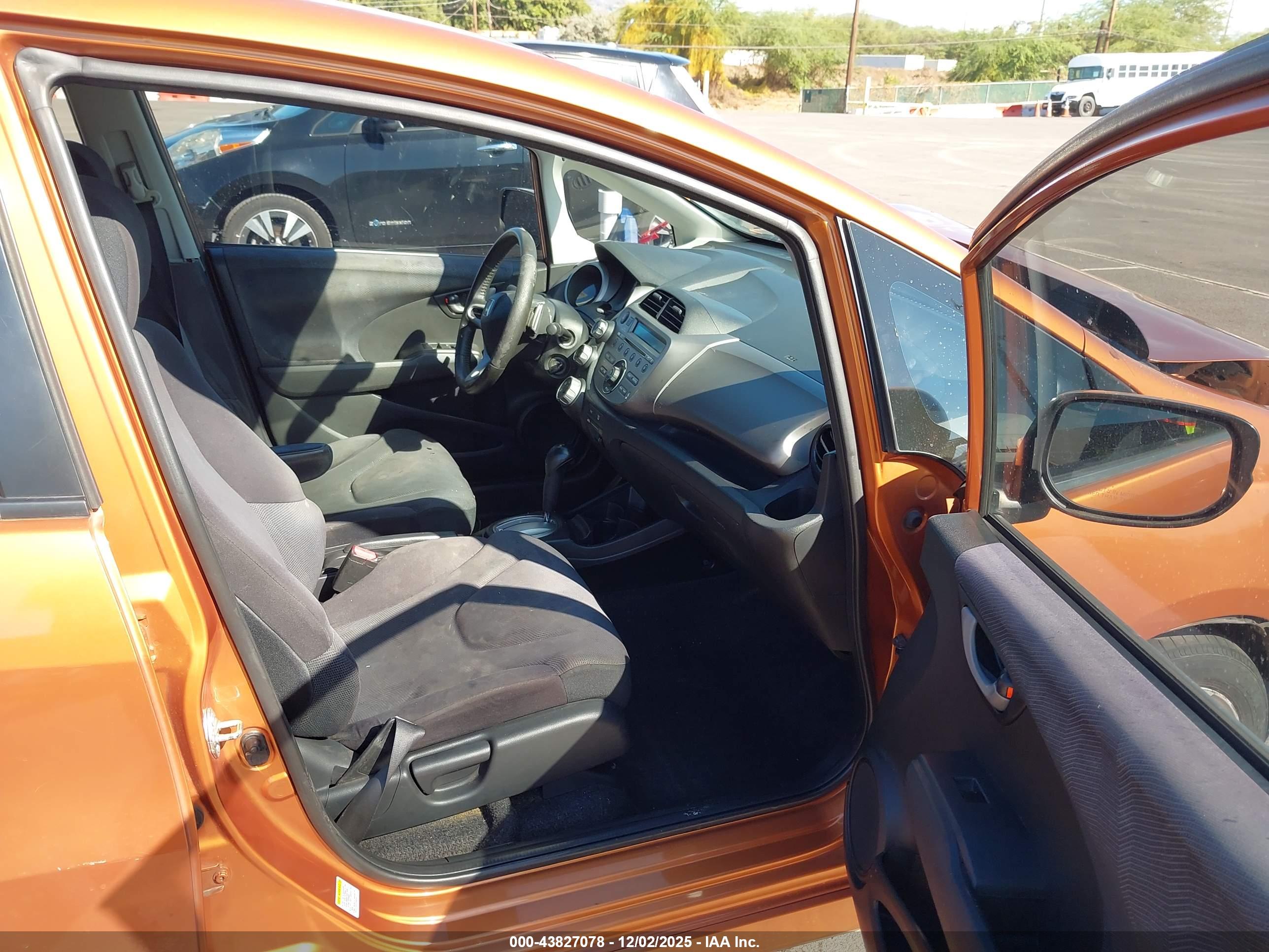 HONDA FIT image 5