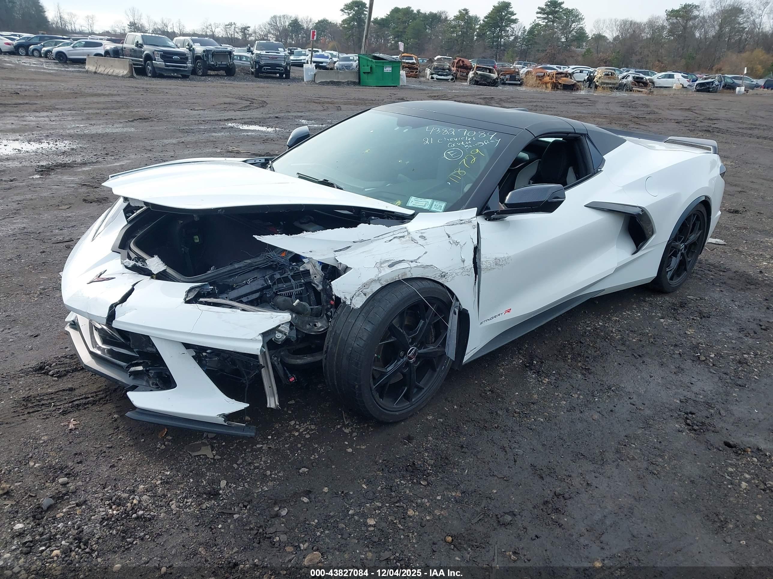 CHEVROLET CORVETTE image 2