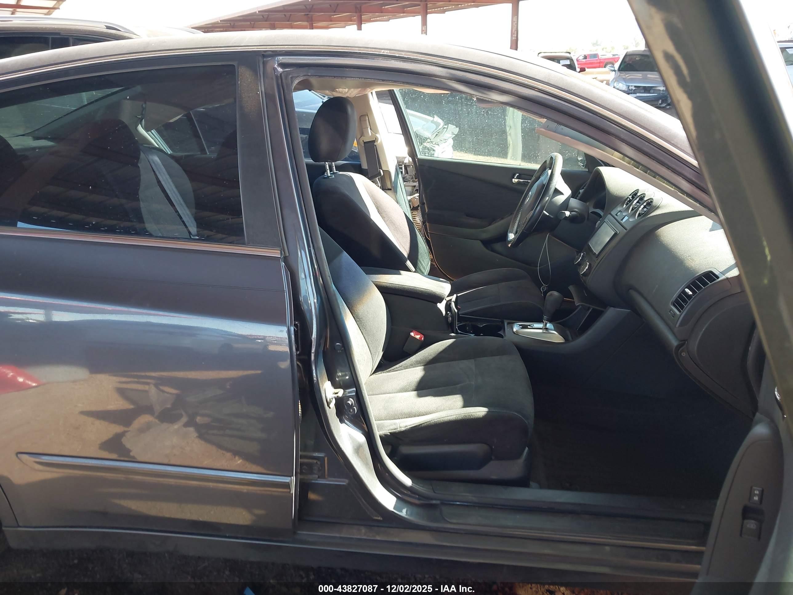 NISSAN ALTIMA image 5