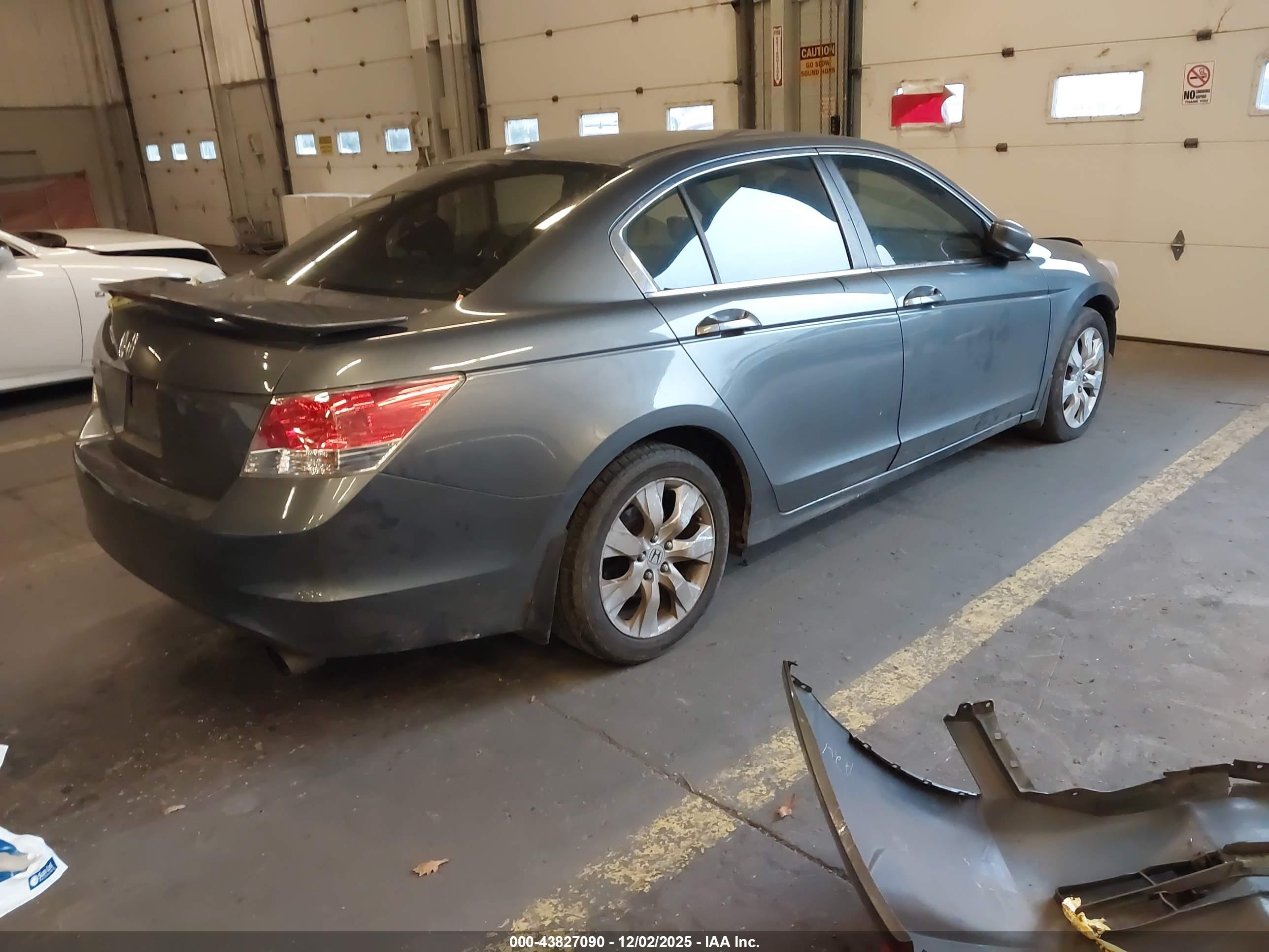 HONDA ACCORD image 4